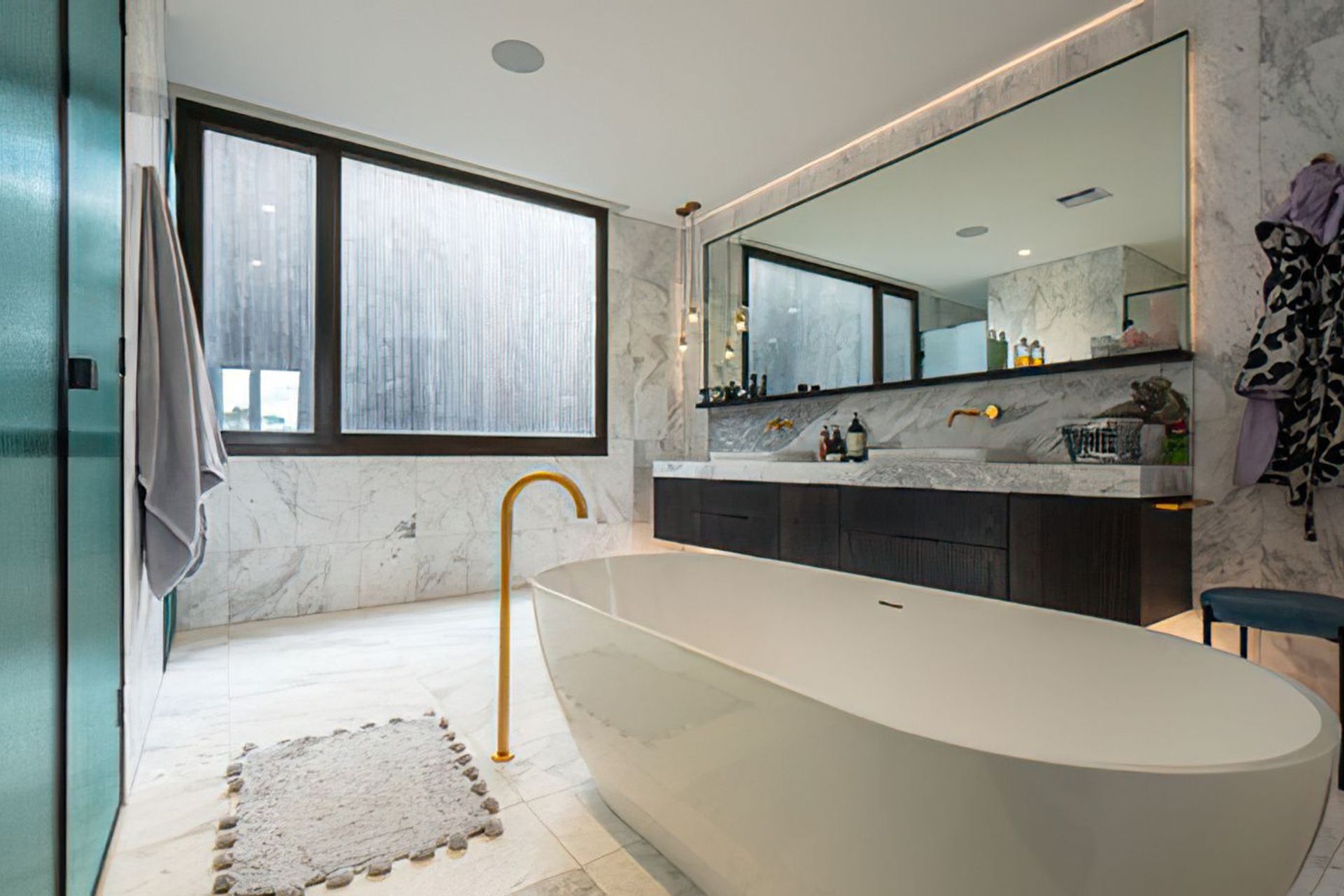 buildmef1a06fbeb20423c21b4d69a521eba2da01eb94mv2-gigapixel-standard-height-928px.jpg