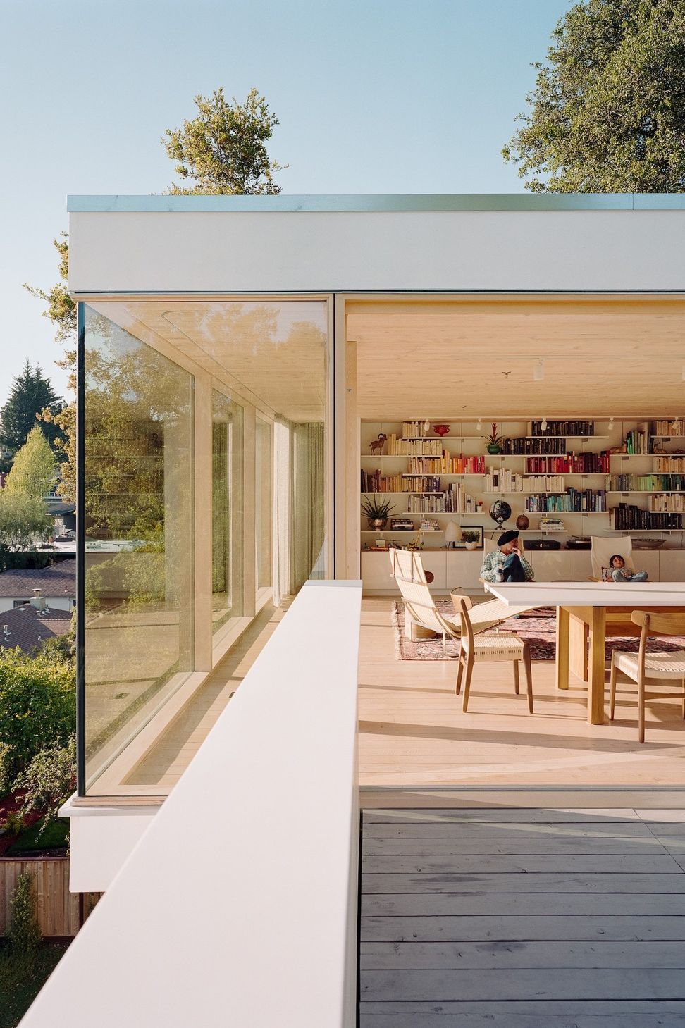imgi47RangrStudio-Grizzly-LRcantilever.jpg
