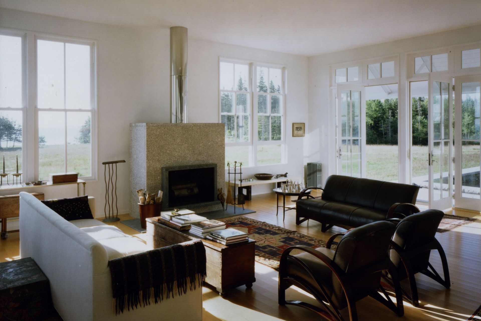 livingroom-Copy.jpg