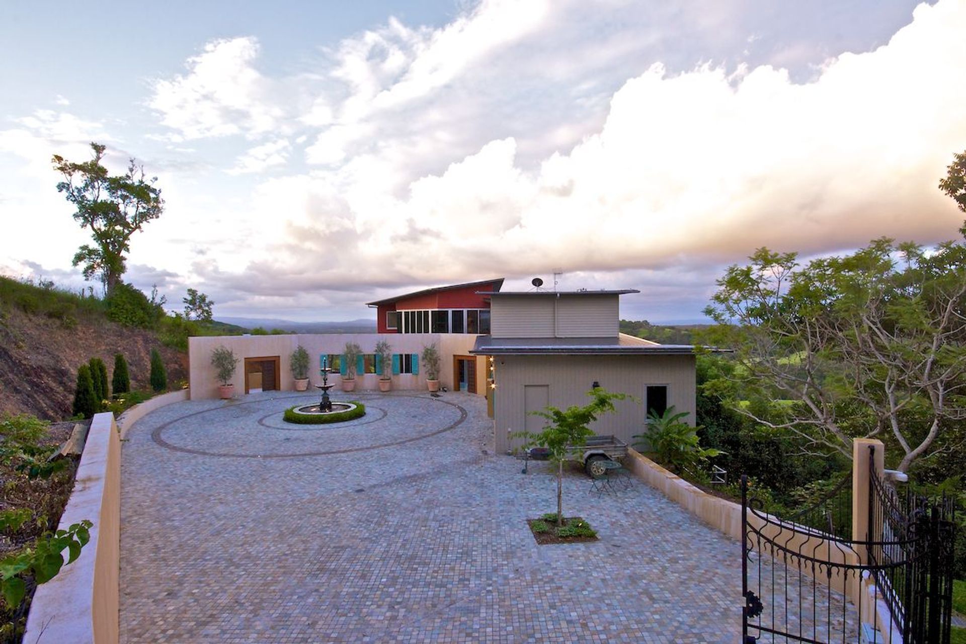 Eumundi Residence