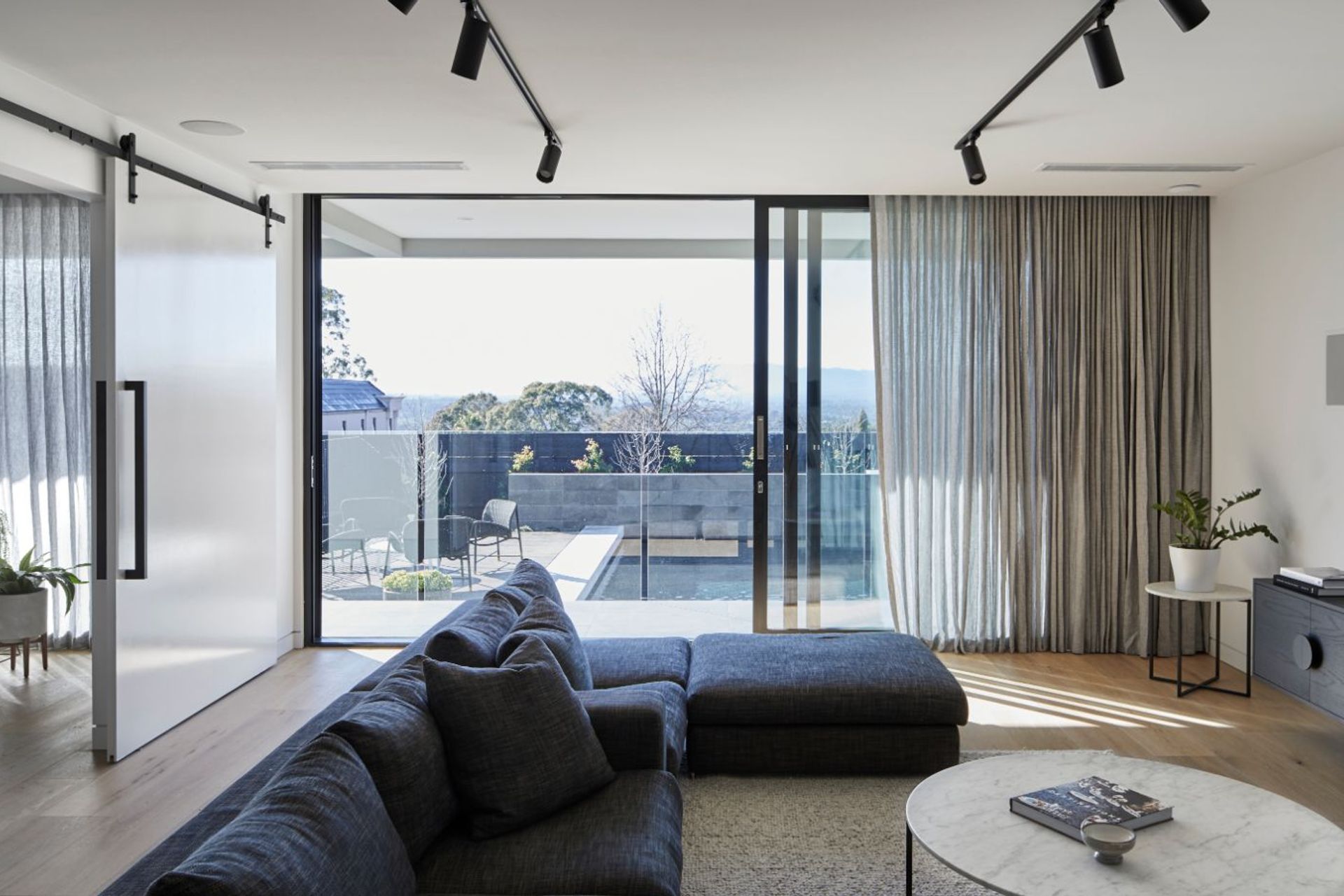 Stirling Residence