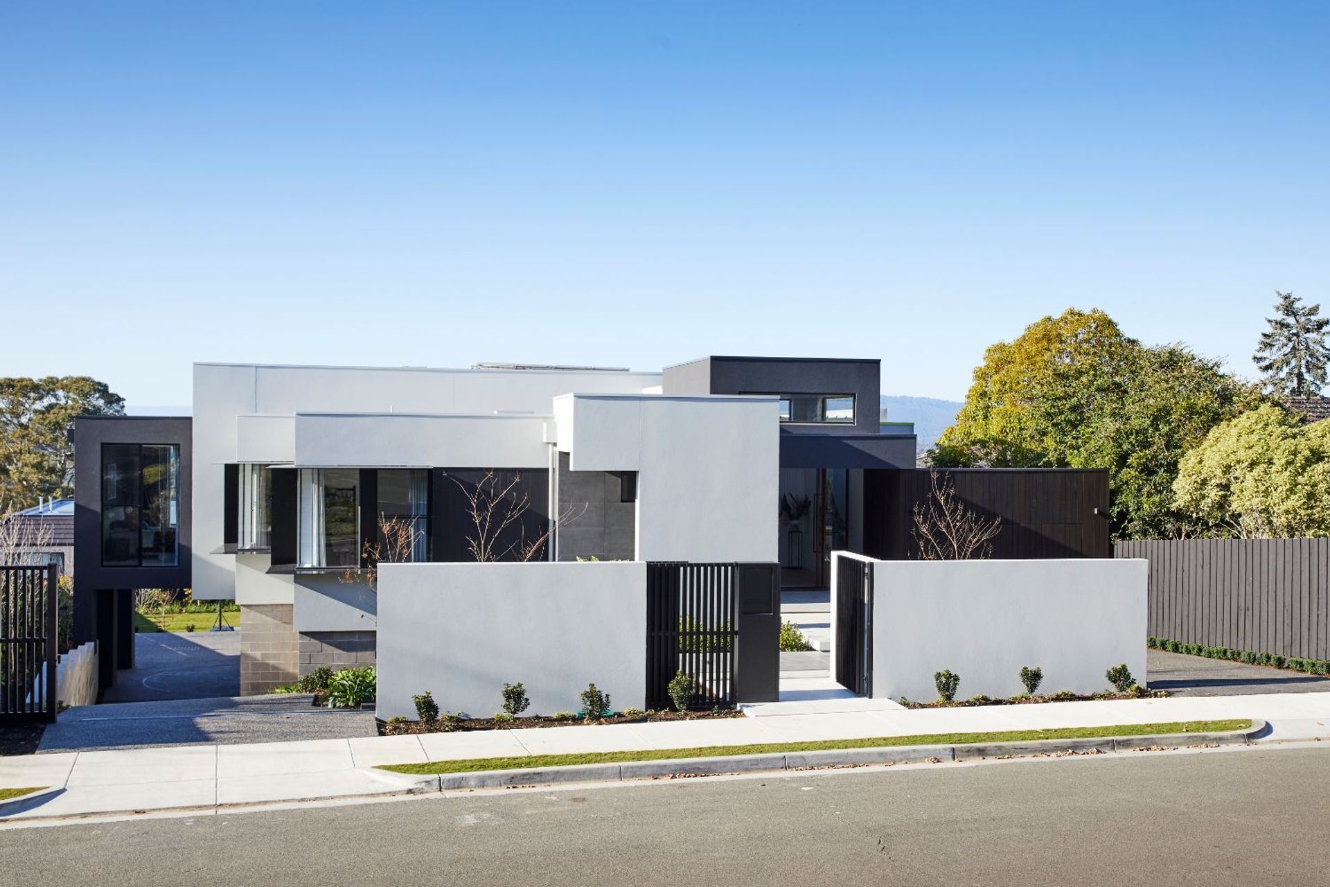 Stirling Residence
