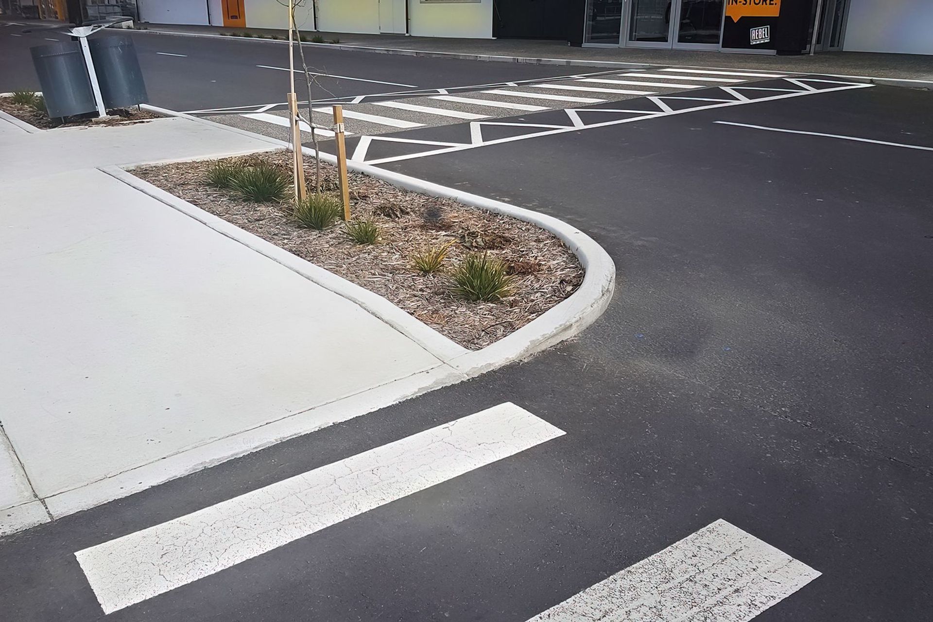 Commercial Kerbing