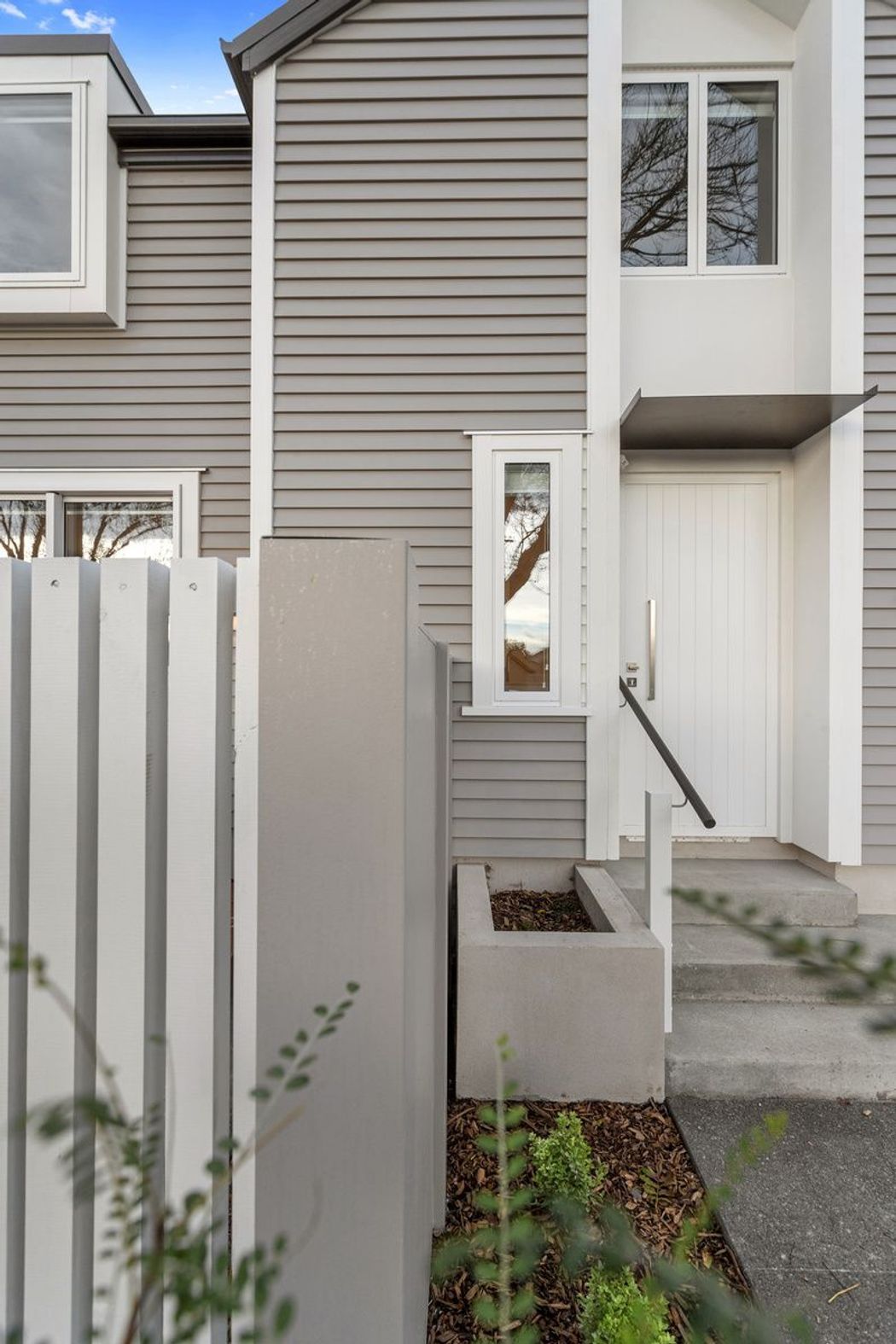 035Open2viewID557940-RyanSt732Phillipstown.JPG