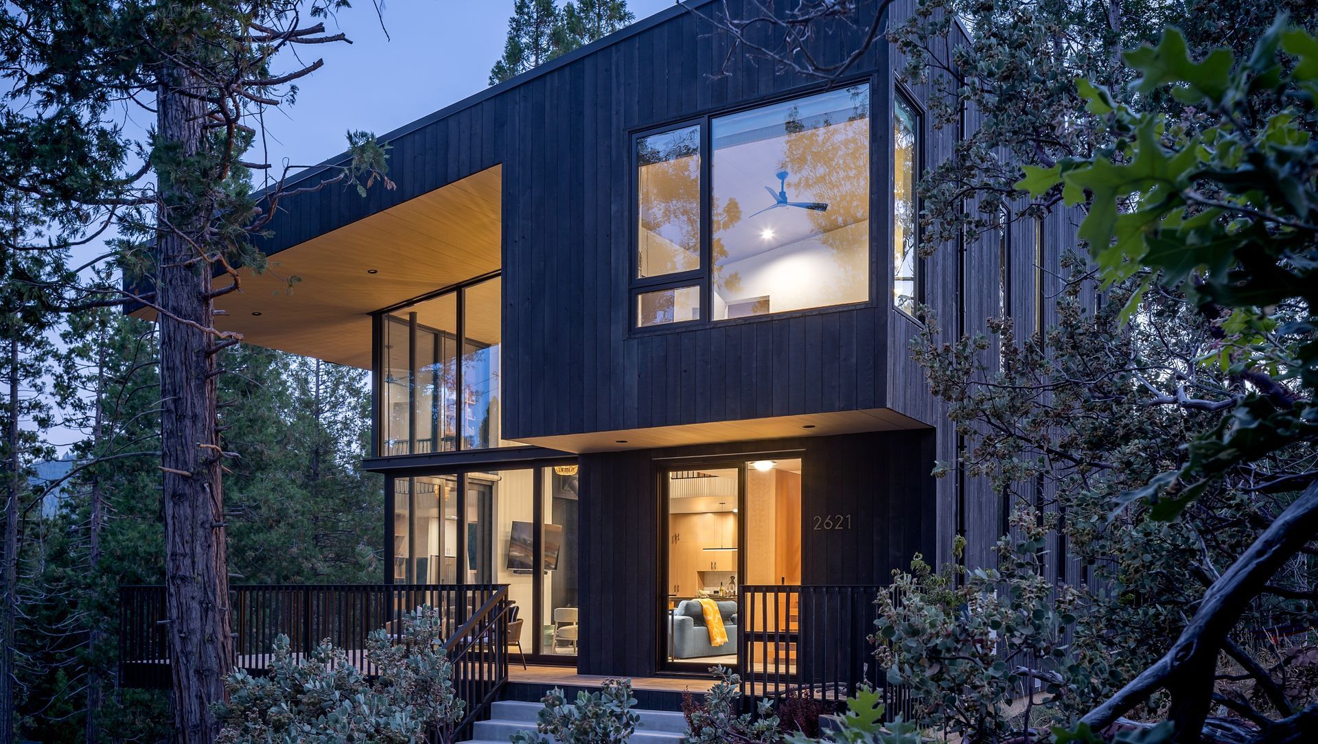 Yosemite Cabin banner