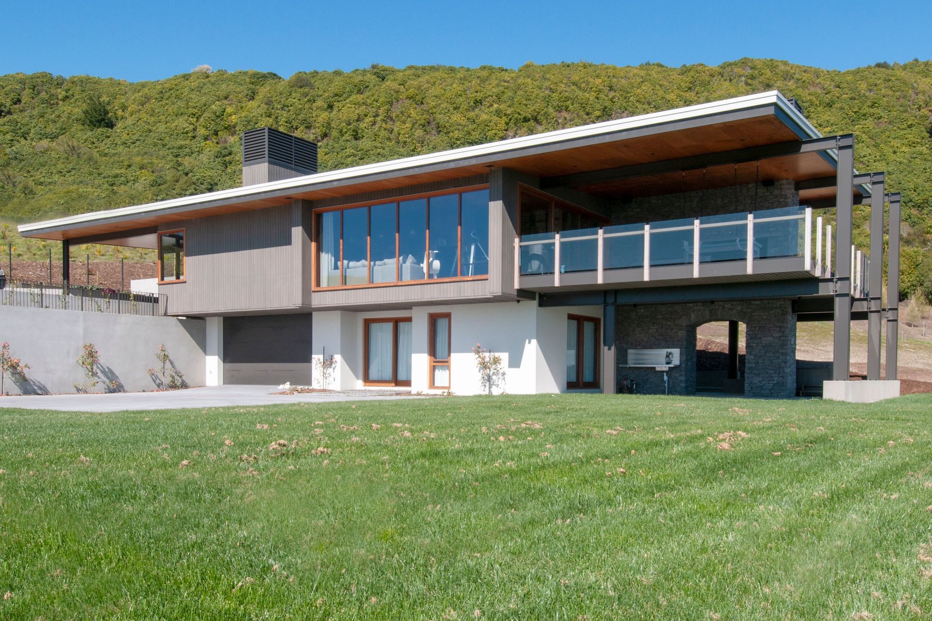 Kinloch Home