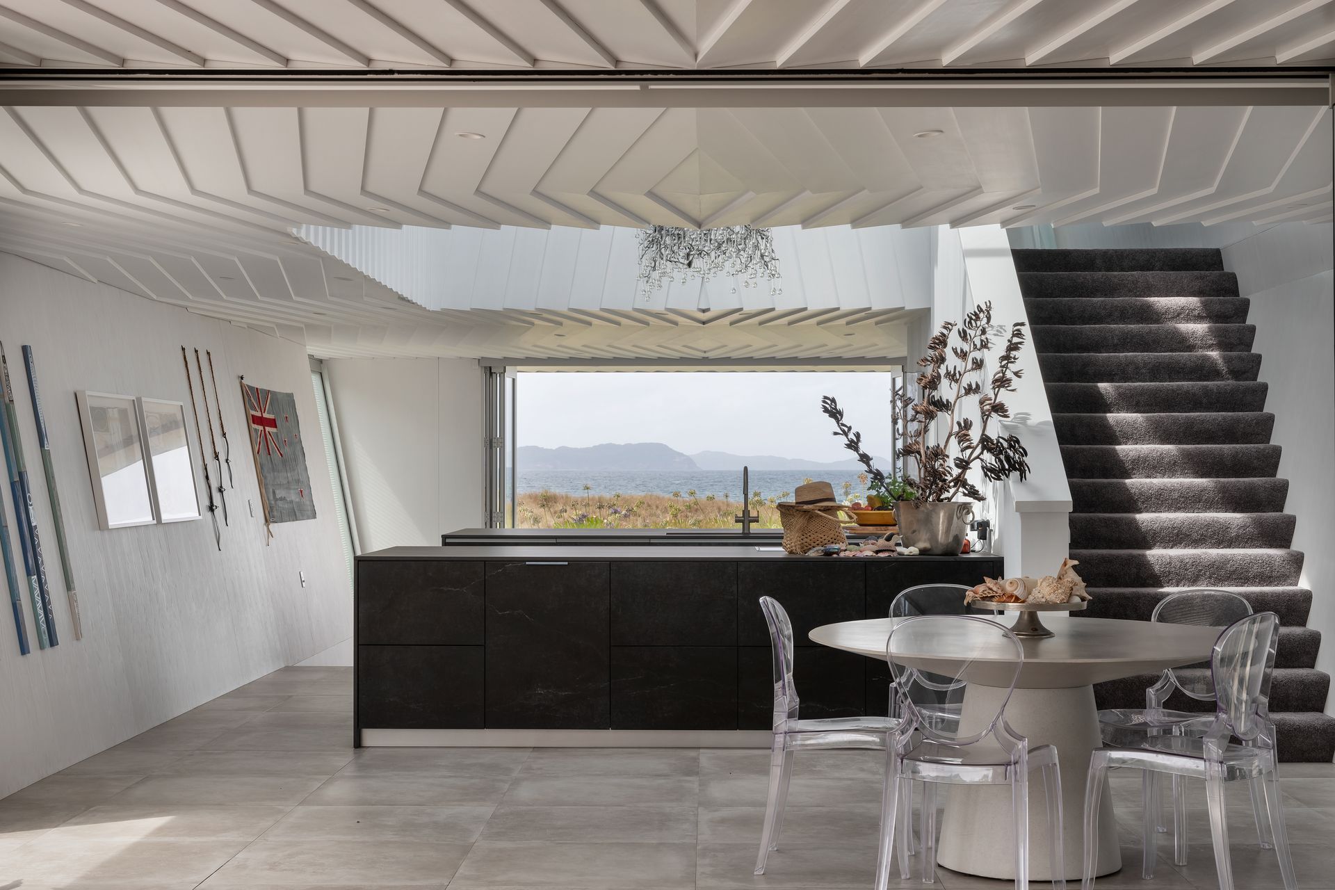 Opito Bay Home
