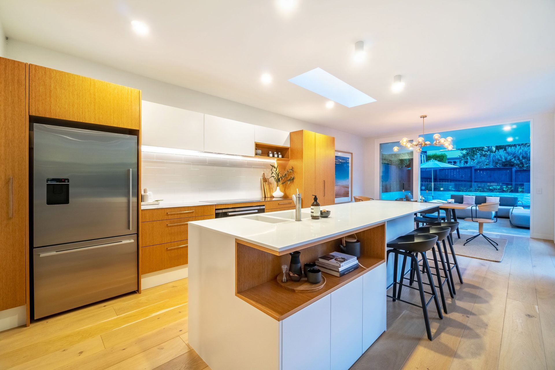  Modern Bungalow