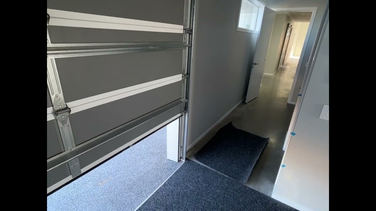 Ali Jamb Garage Door Surround for 140mm Framing gallery detail image