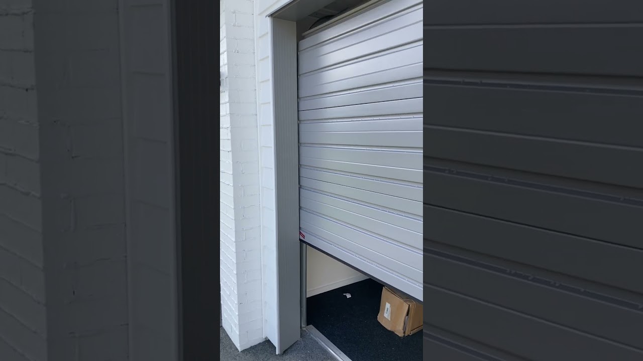 Ali Jamb Garage Door Surround Classic for 90mm Framing gallery detail image