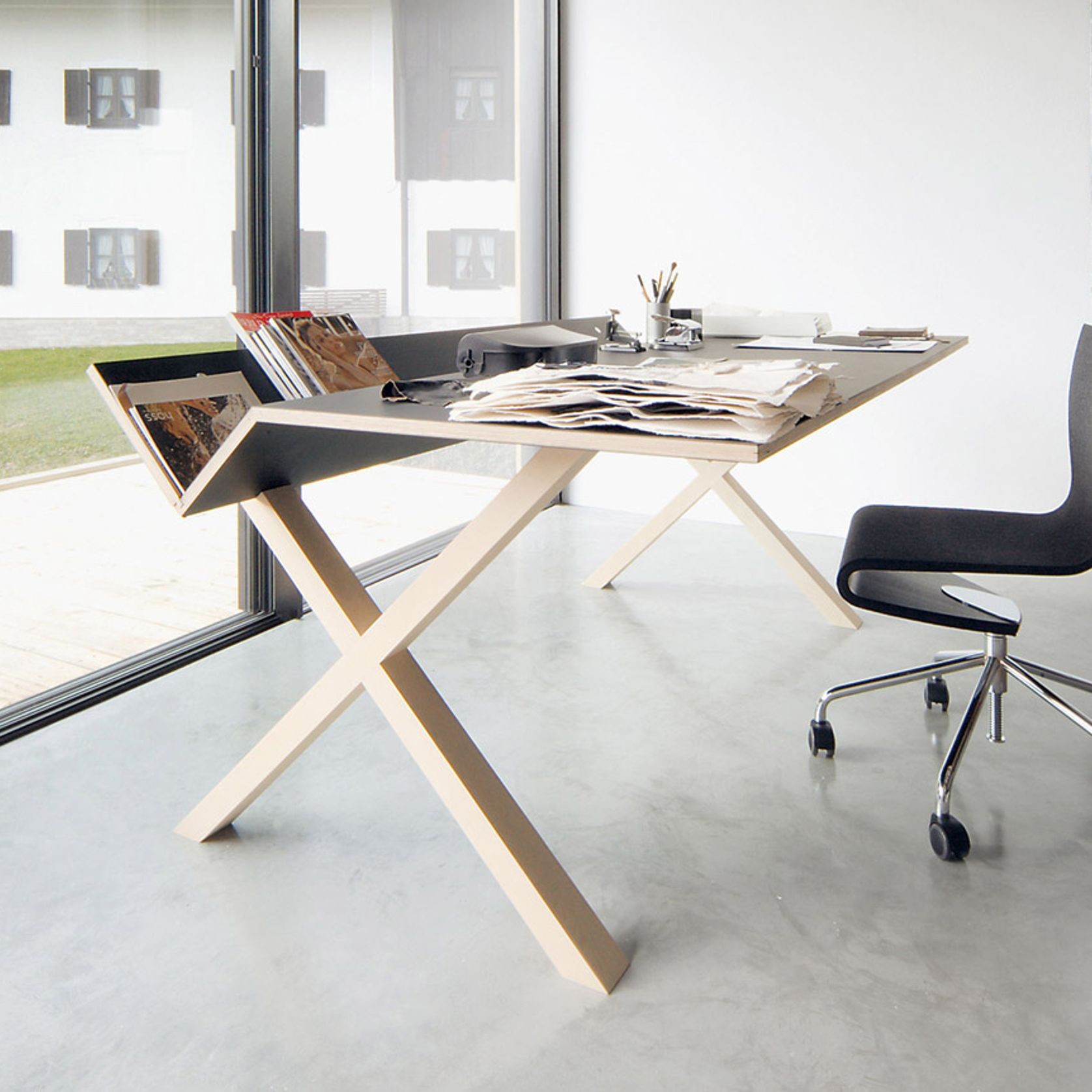 KANT Desk gallery detail image