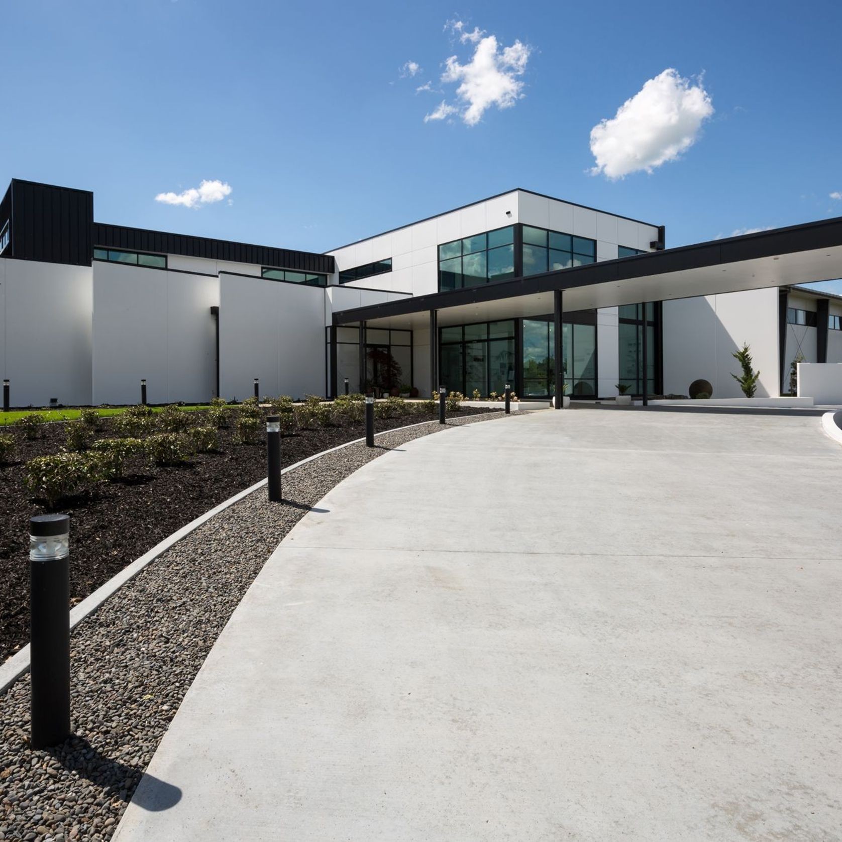 Profix PXF - TRESPA® METEON® Facade Support System gallery detail image