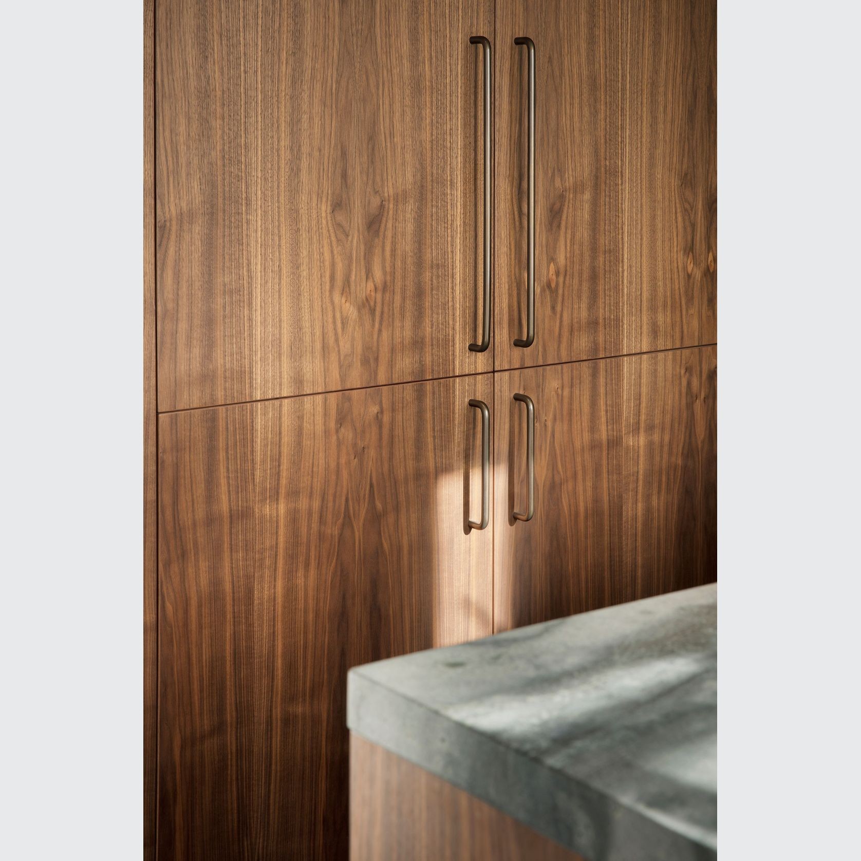 HB2200 Series D Pull Handles gallery detail image
