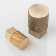 Joseph Giles Knurled Hardware Collection gallery detail image