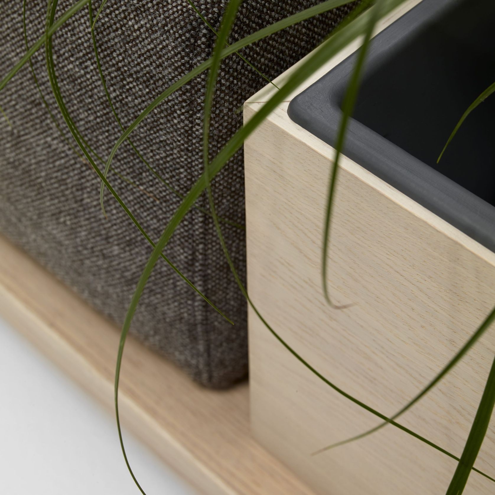 Offecct Meet by Fattorini + Rizzini + Partners gallery detail image