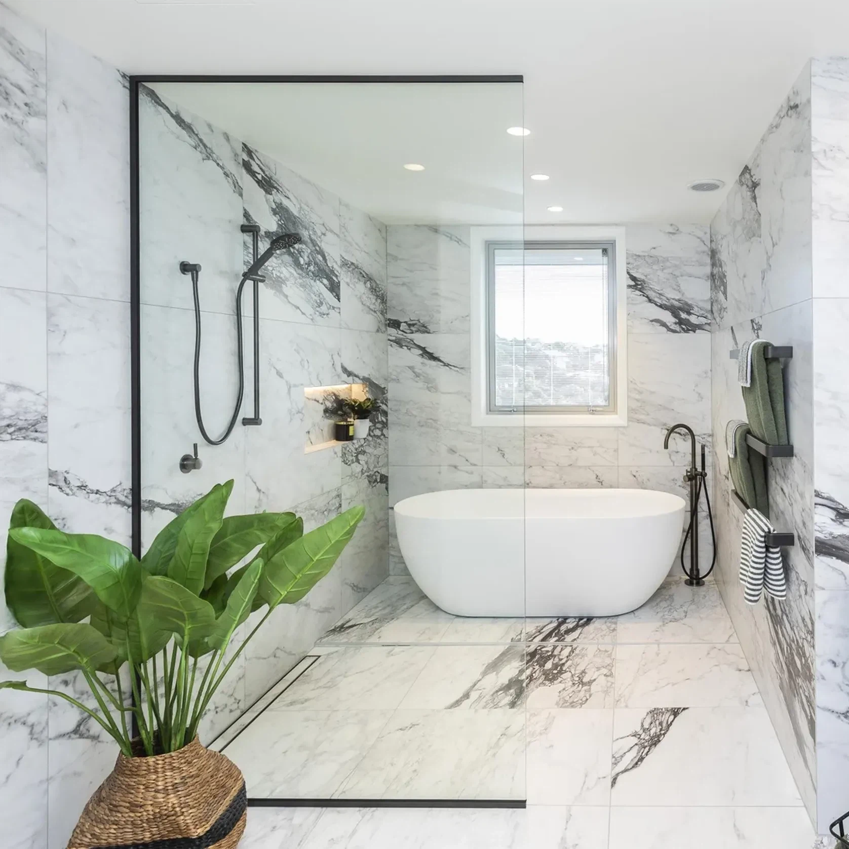 Showers | by NZ Frameless Glass gallery detail image