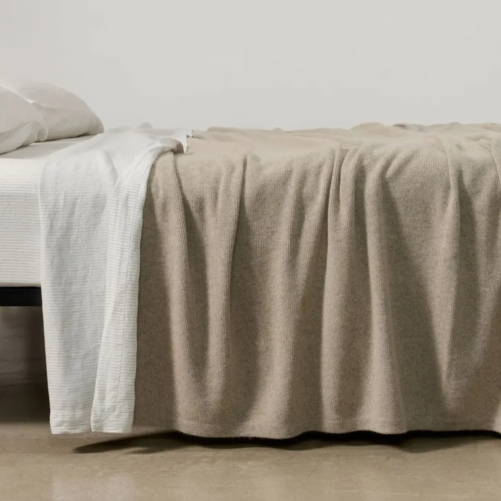 Belgian Linen Flat Sheets gallery detail image