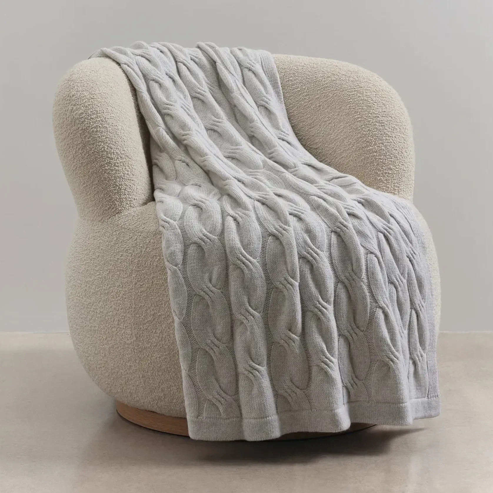 Chunky Cable Italian Cashmere Throws gallery detail image