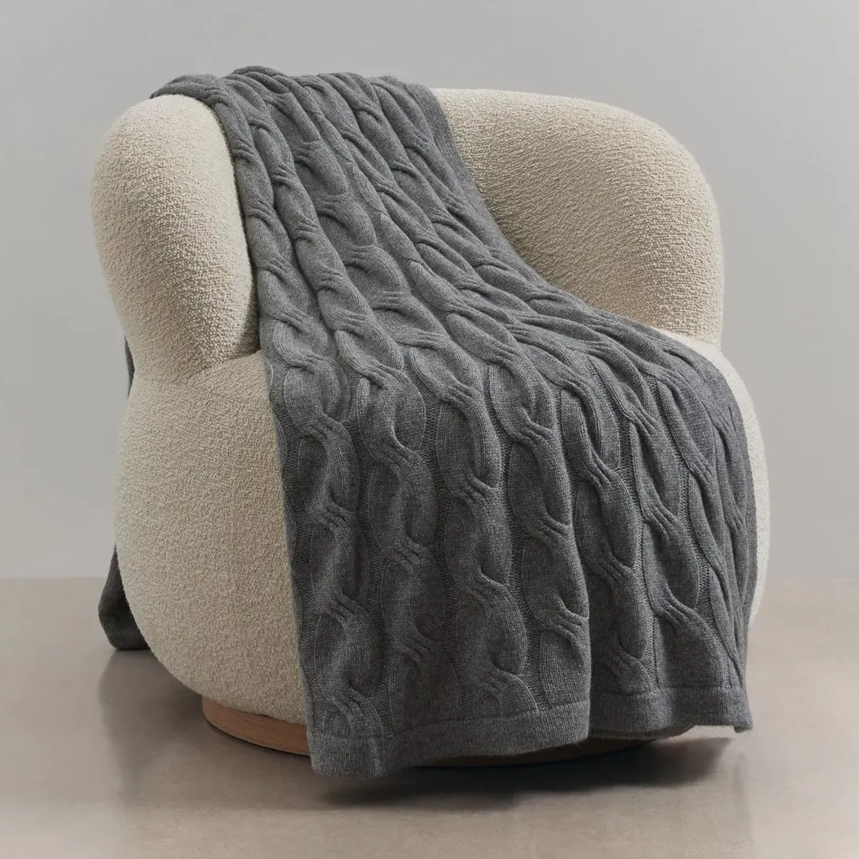 Chunky Cable Italian Cashmere Throws gallery detail image