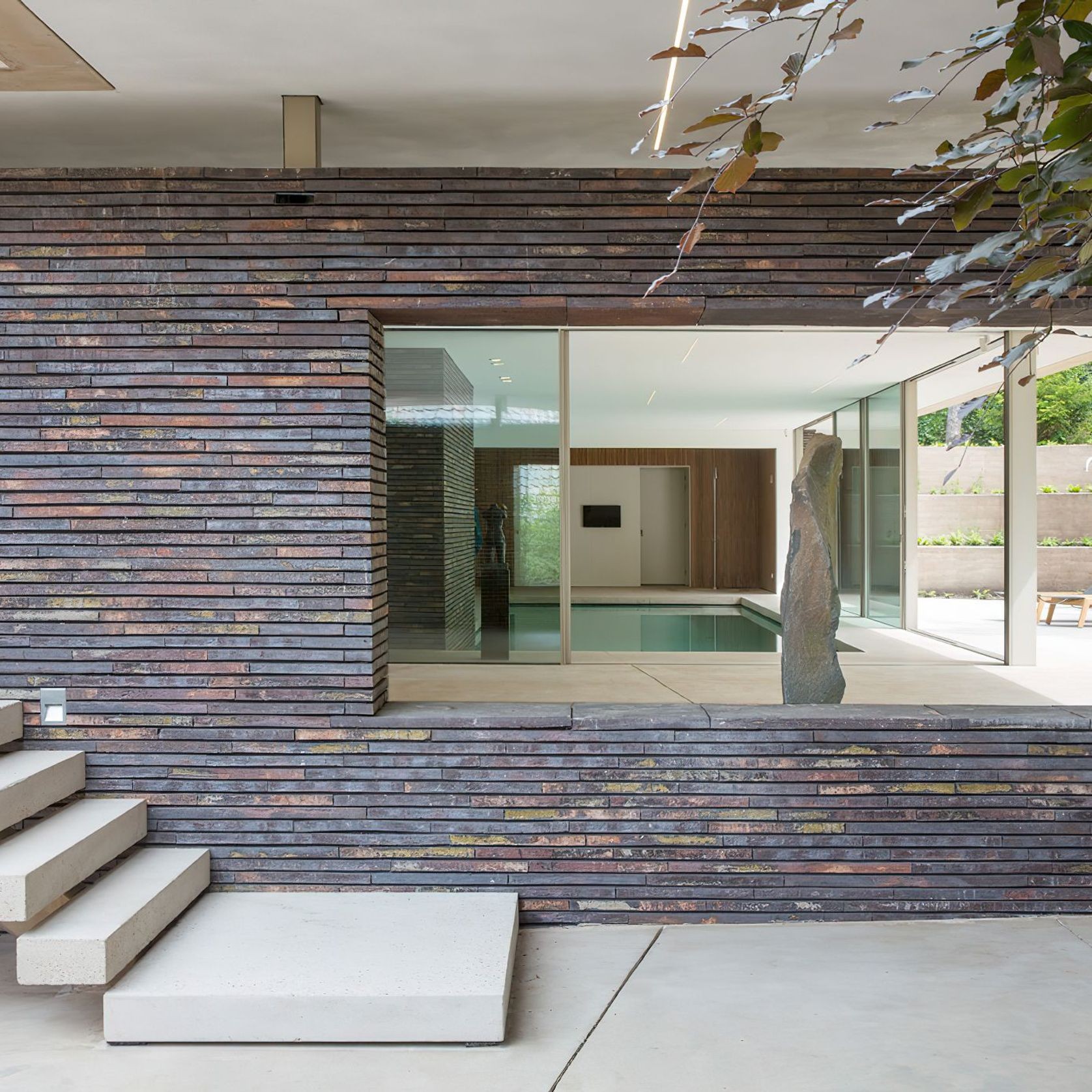 Handmade Petersen K47 bricks