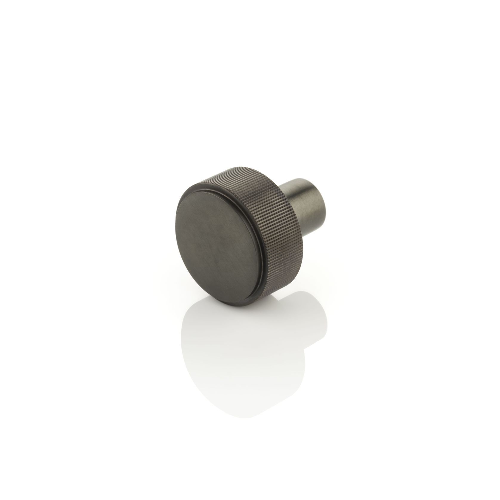 Linear Knurl Hardware gallery detail image