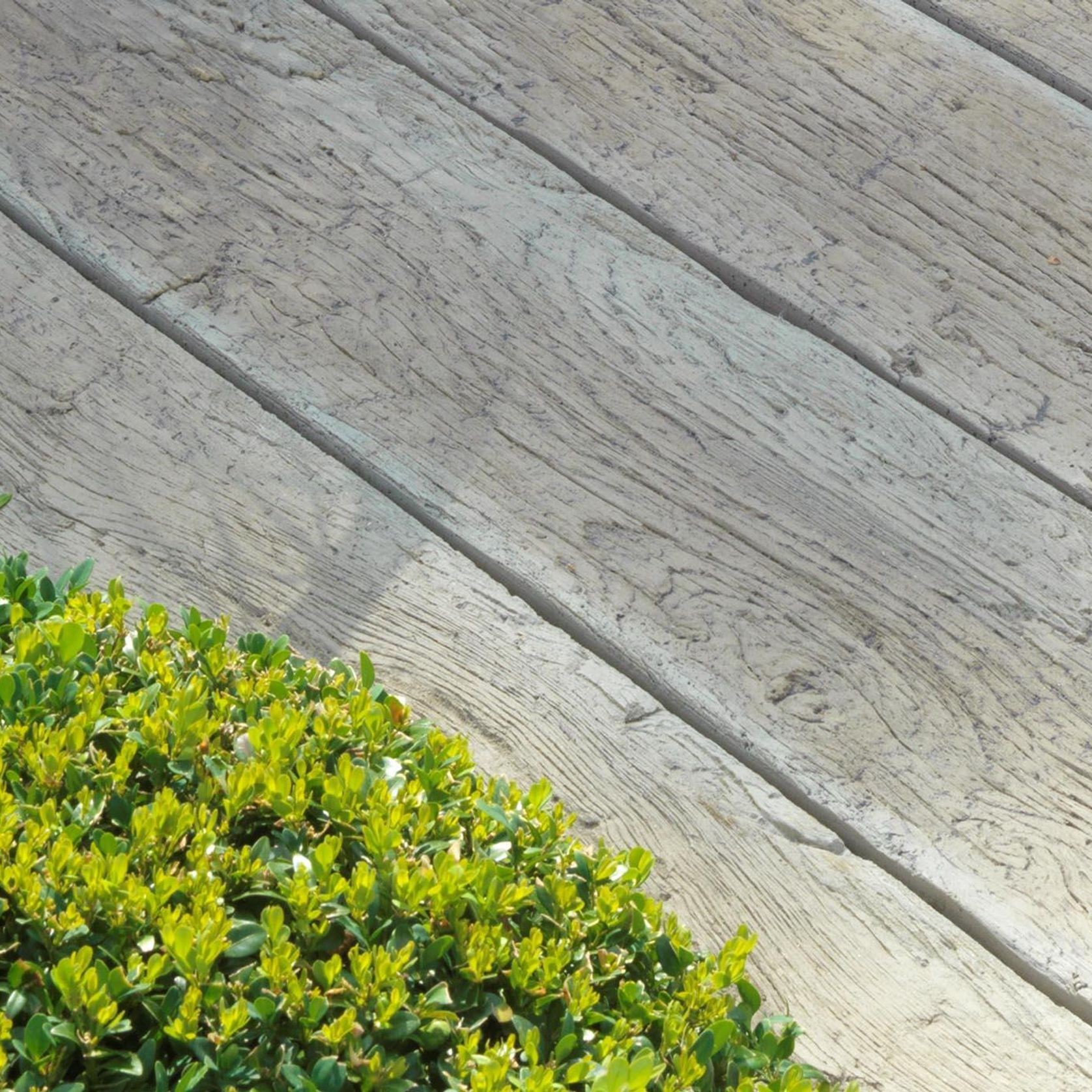 Millboard Driftwood | Weathered Oak Decking gallery detail image