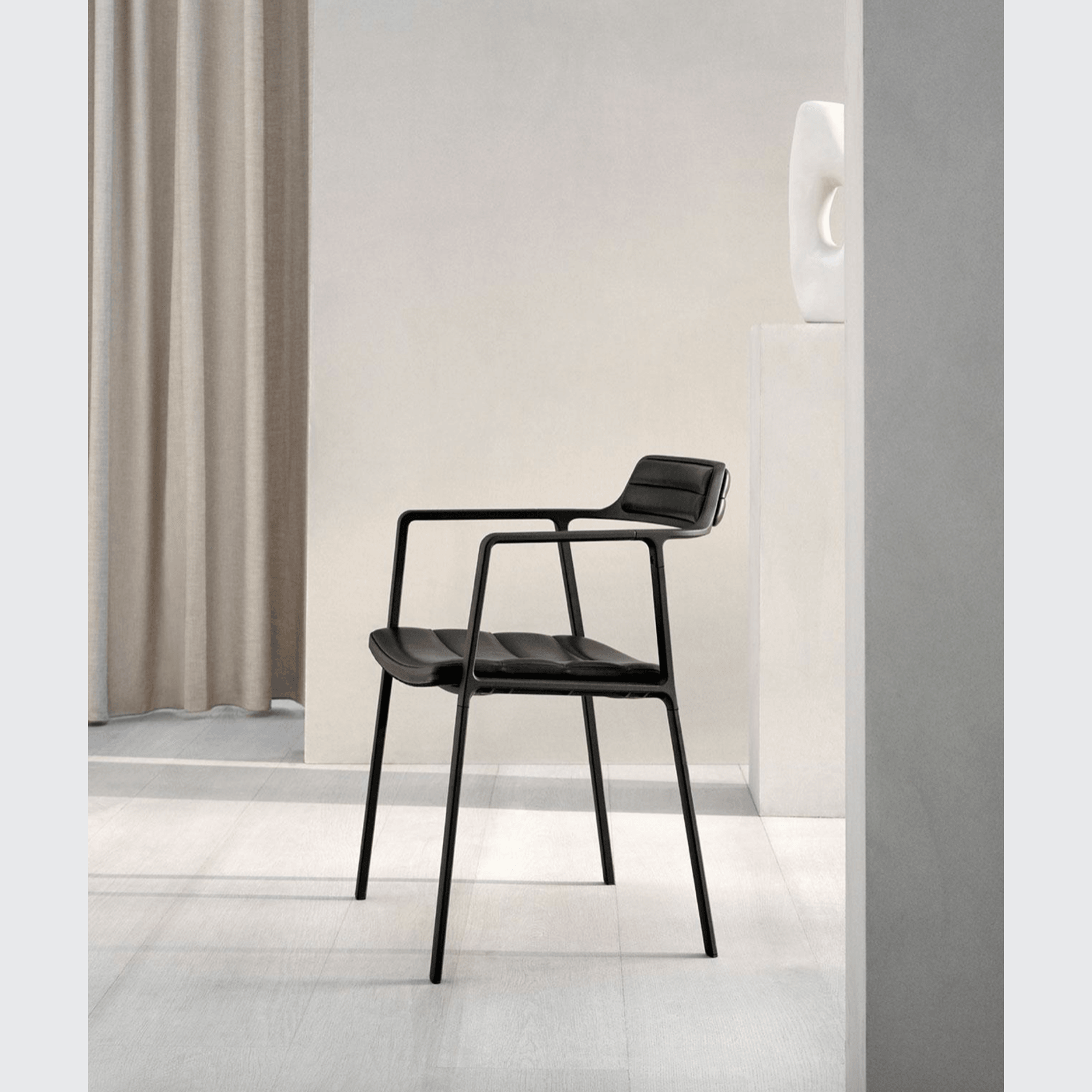 Vipp451 chair gallery detail image