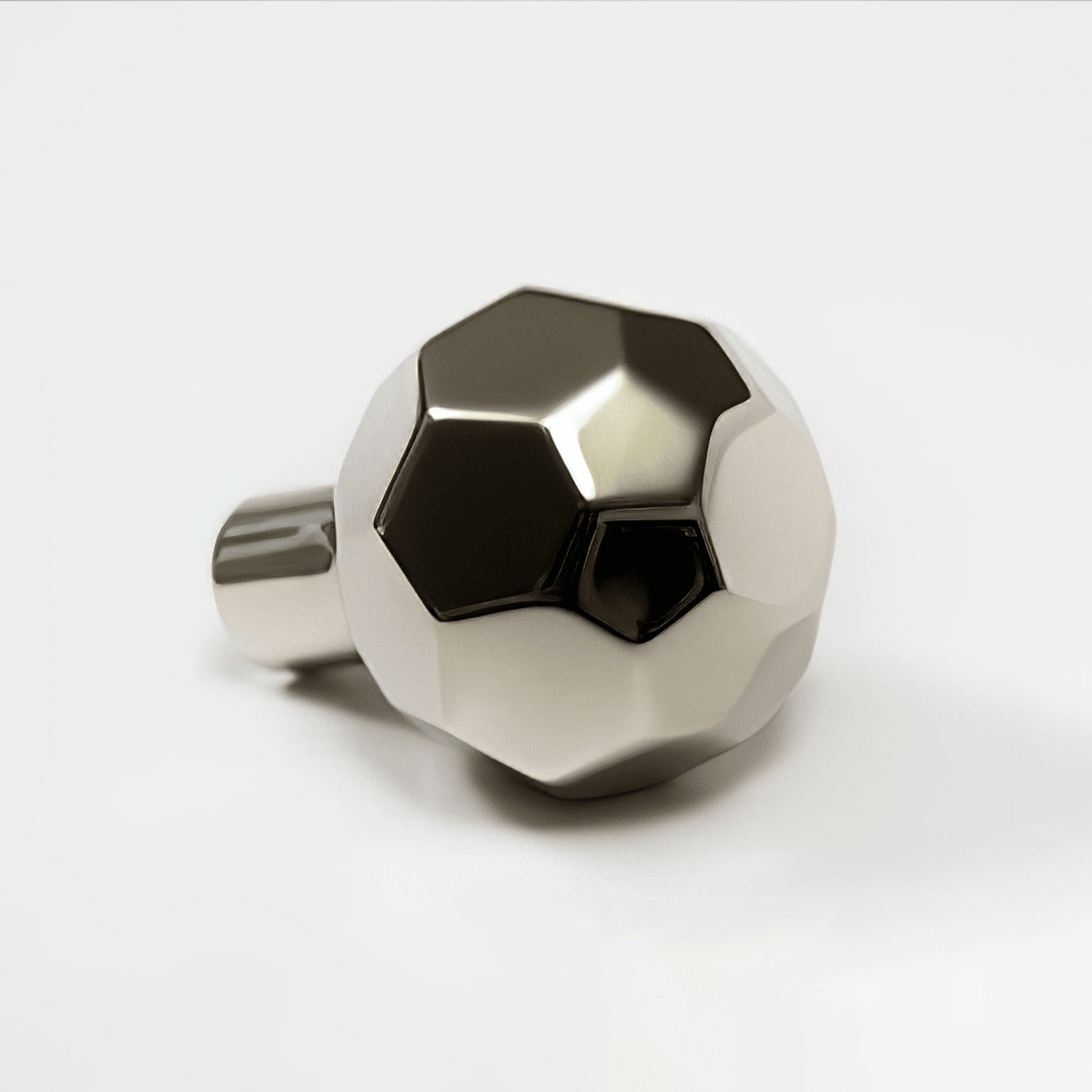 Facet 02L gallery detail image
