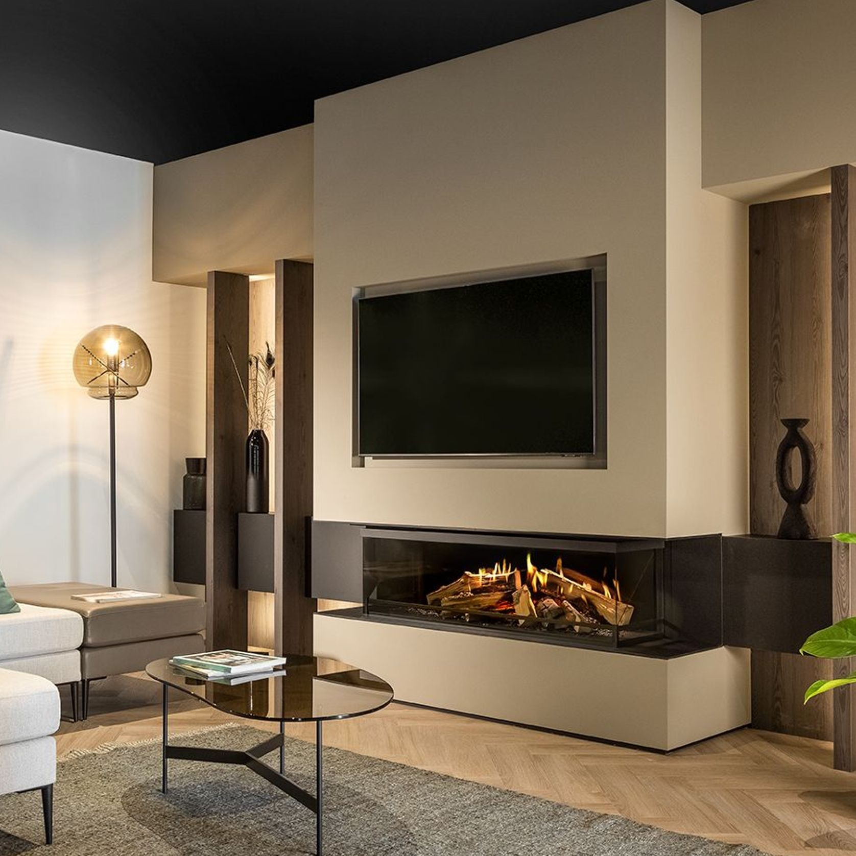 E-One 130 S - 3 Sided Electric Fireplace gallery detail image