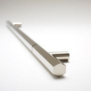 Facet 01L18 gallery detail image