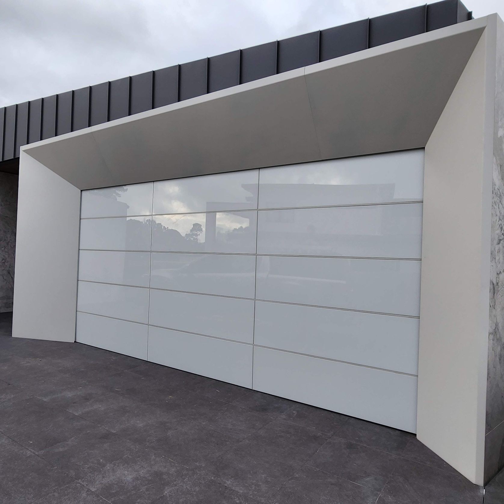 Designer Sectional Doors gallery detail image