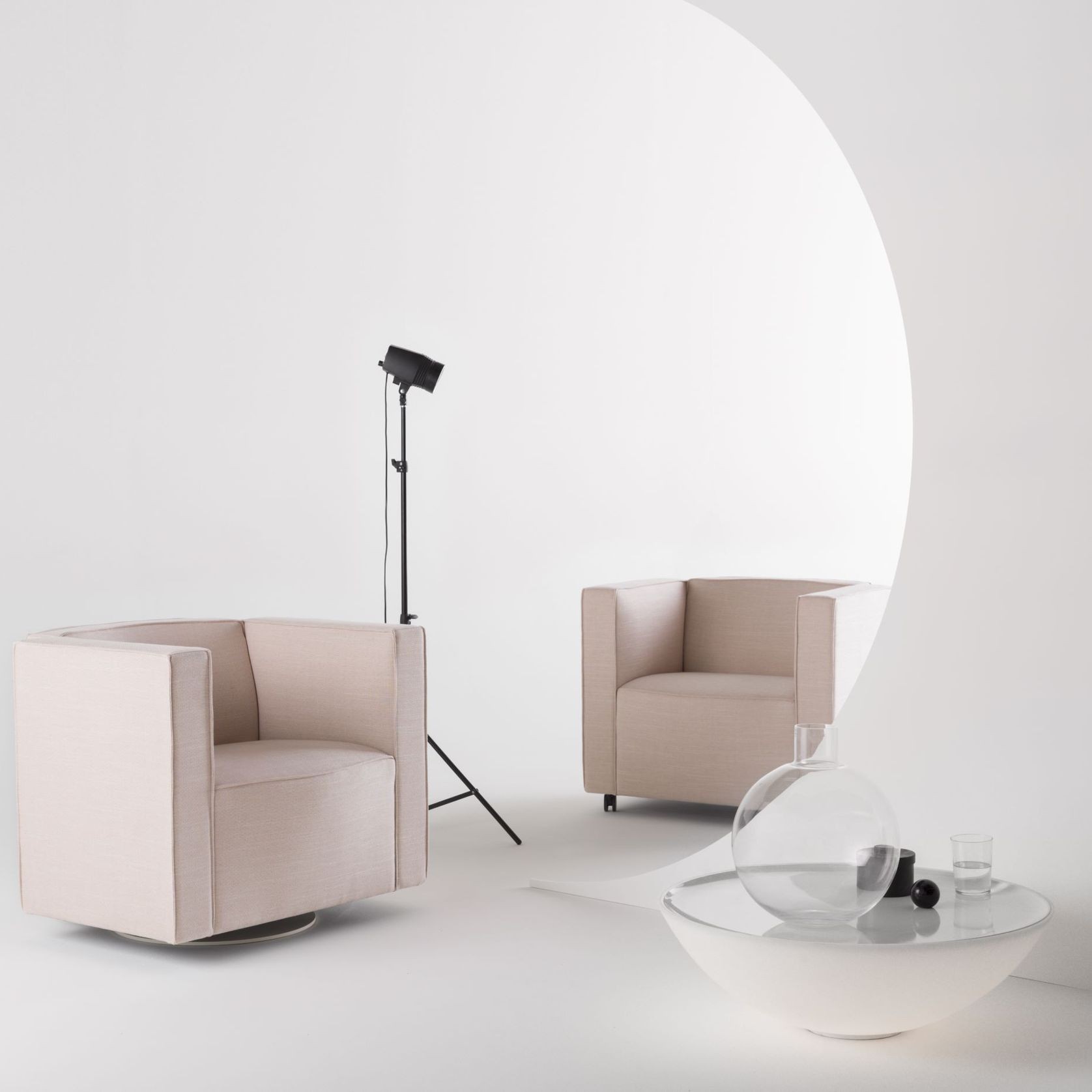 Offecct Pauline by Pauline Deltour gallery detail image