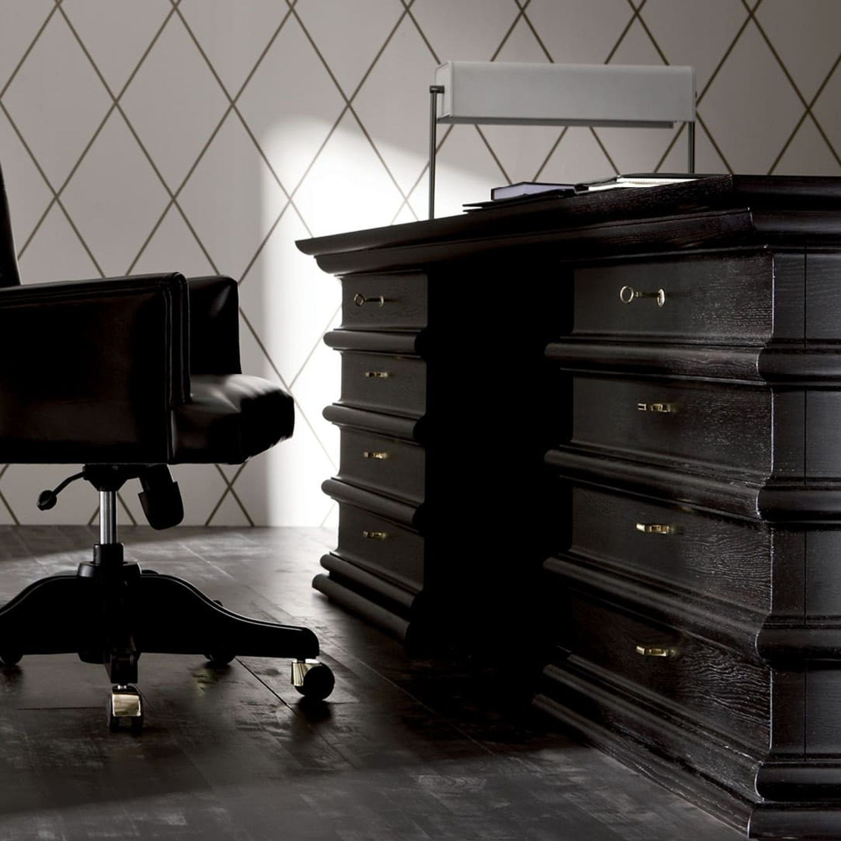 Manon Desk gallery detail image