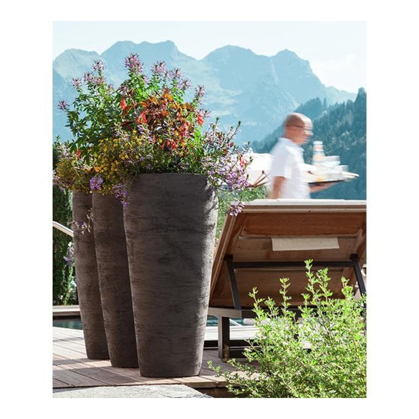 AH140 Outdoor Pots gallery detail image