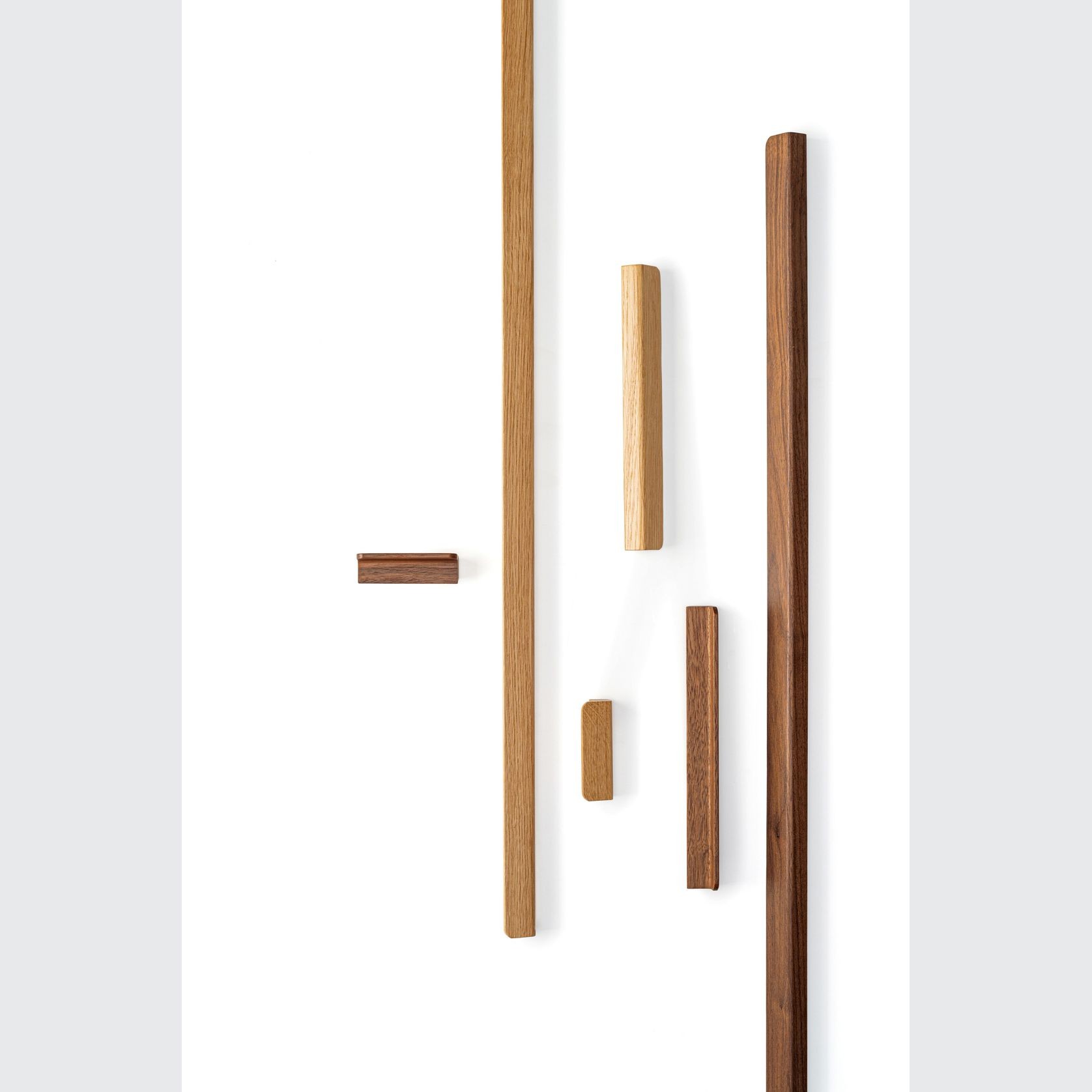FLAPP WOOD Cabinet Handle gallery detail image
