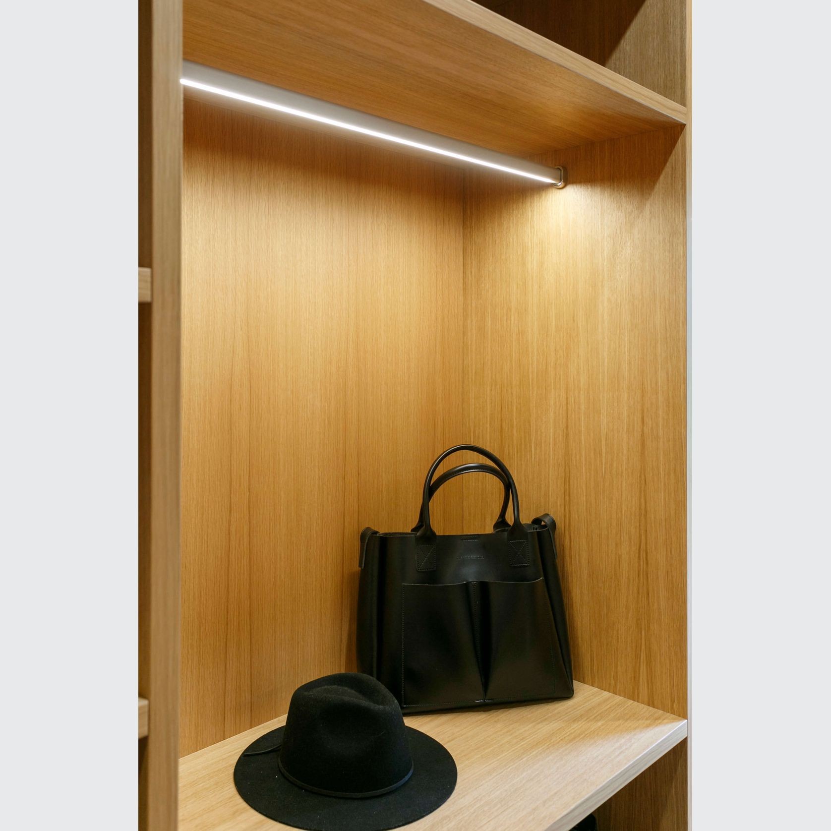 Furnier American White Oak 1/4 | Timber Veneer Panels gallery detail image