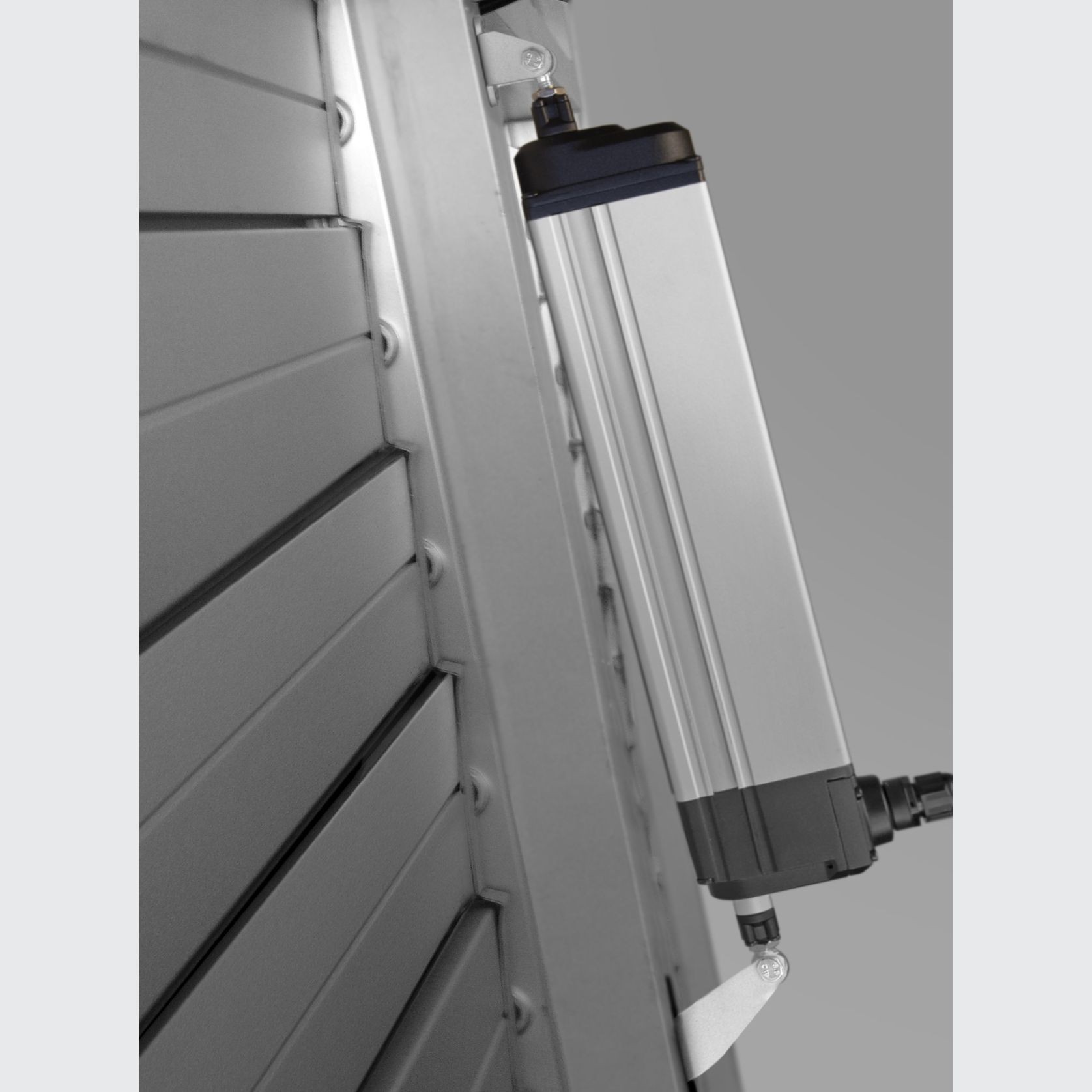 TOPP S80 Linear Stem Actuator 230v, Stroke 200mm gallery detail image