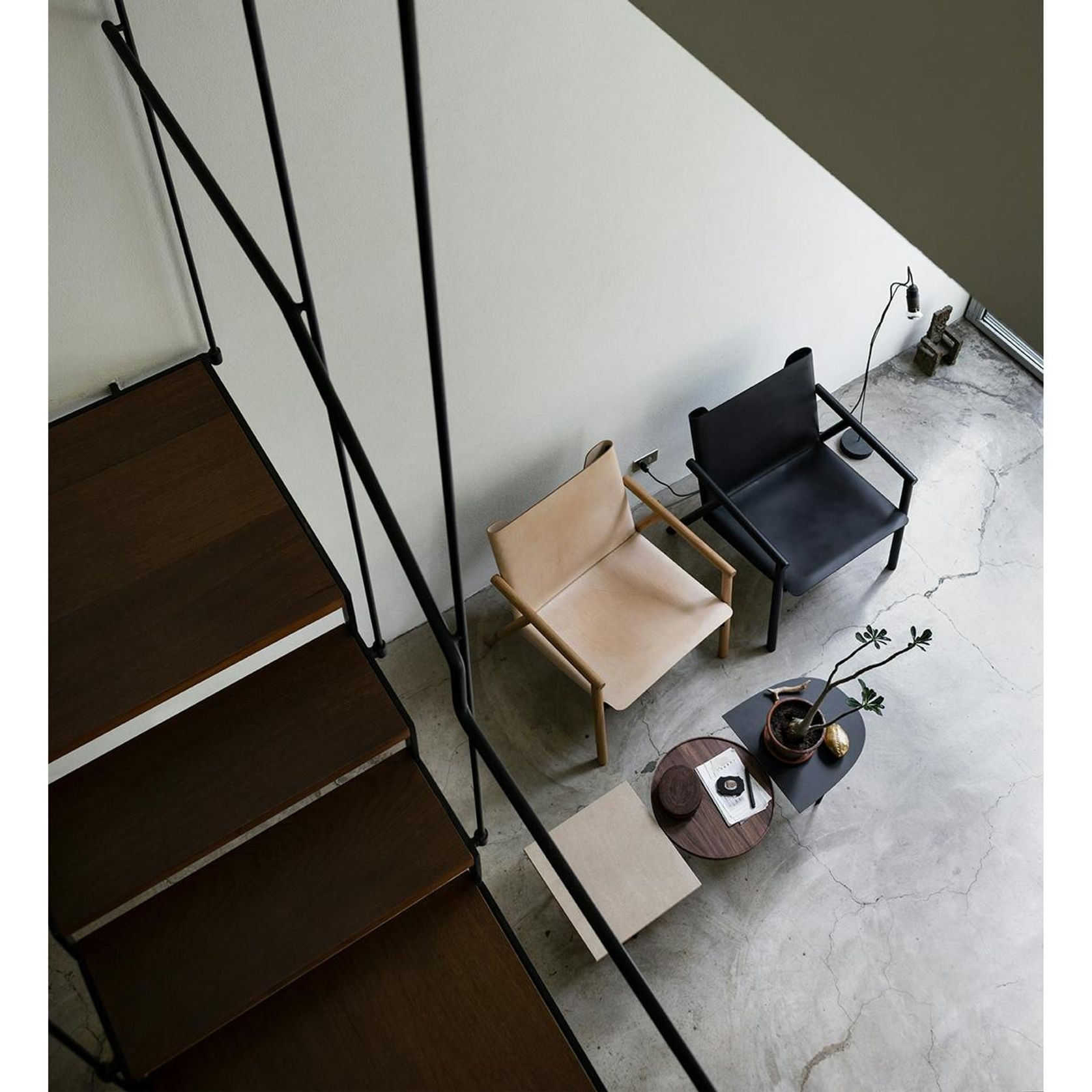 1085 Armchair gallery detail image