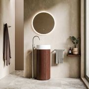 Versa Floorstanding Bath Filler with Mixer gallery detail image