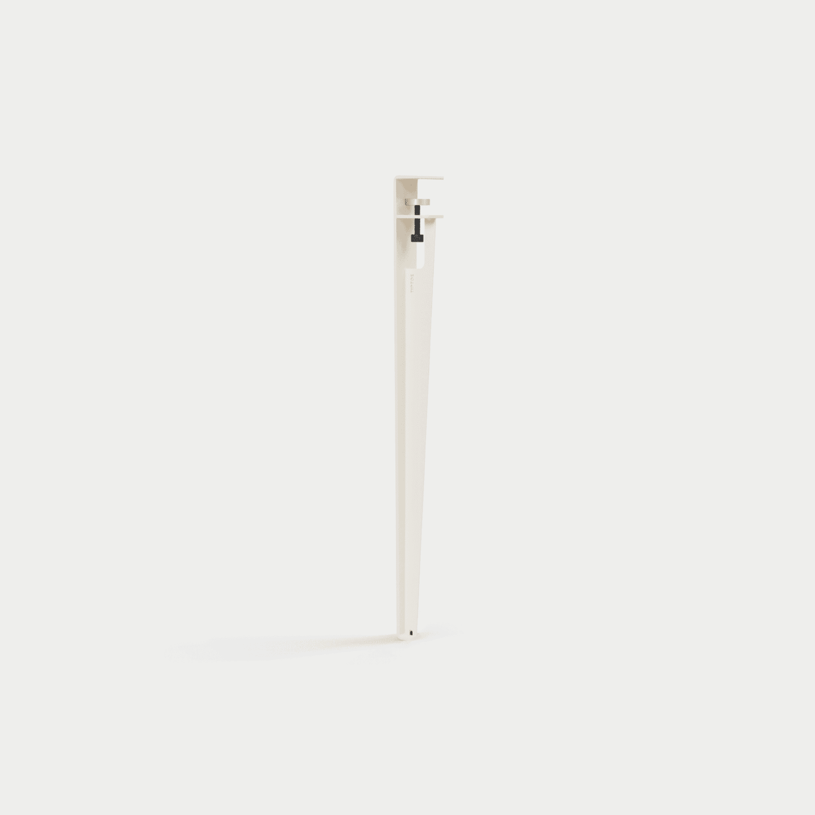 Tiptoe Table Leg gallery detail image