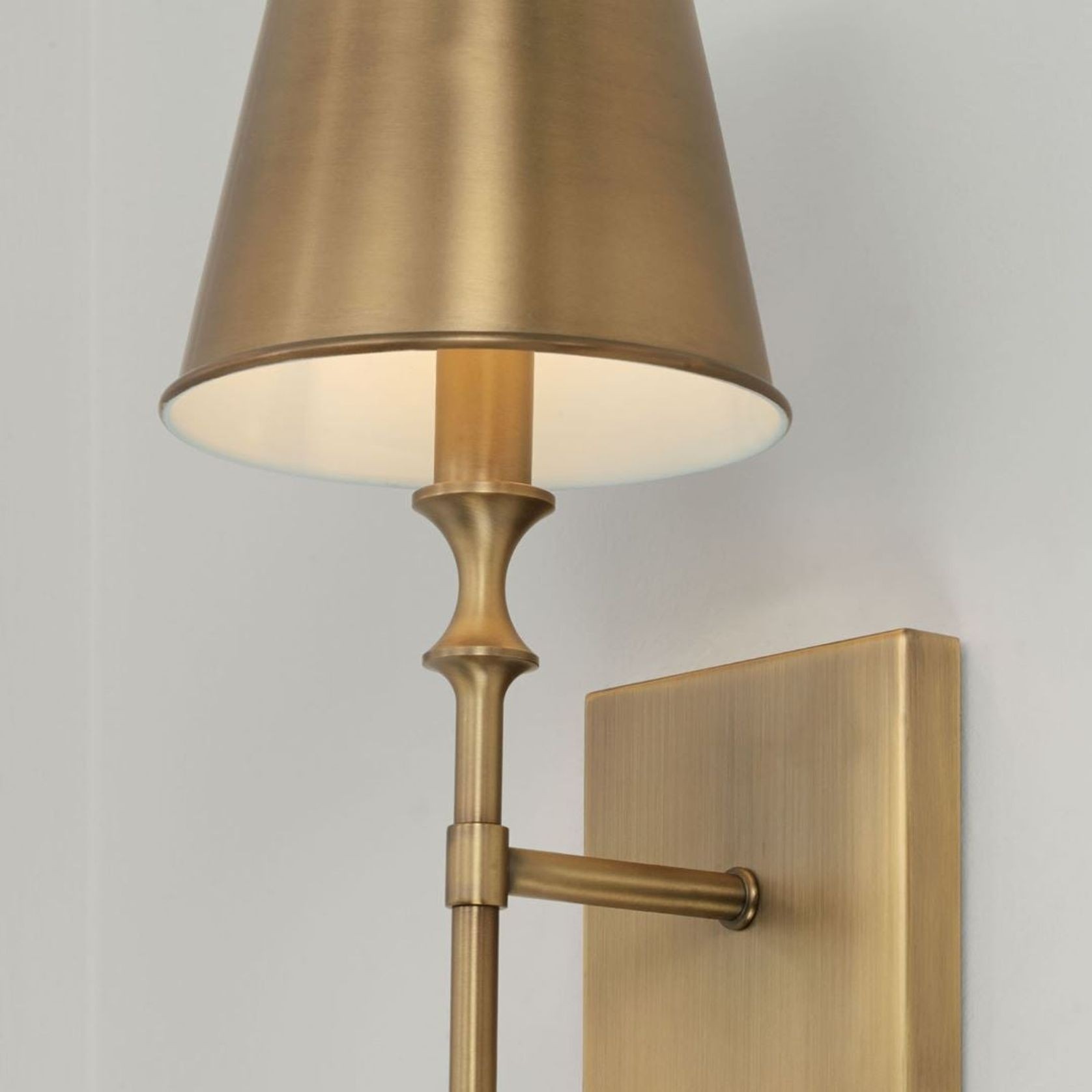 Barwon 1 Light Wall Light in Aged Brass gallery detail image