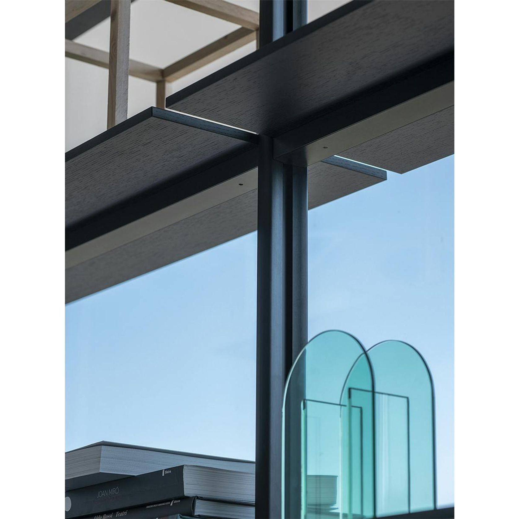 Avenue Up gallery detail image