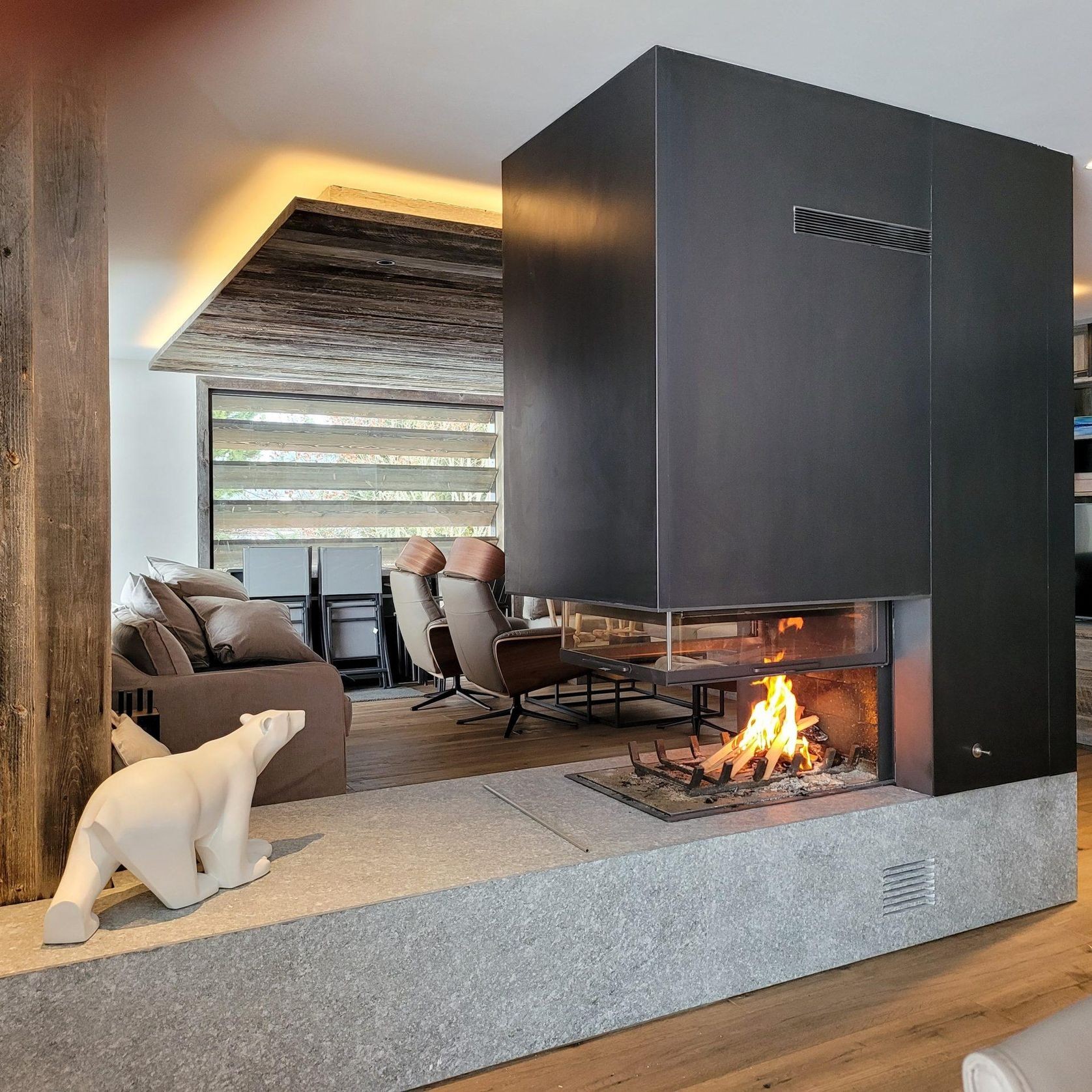 Axis EPI950 3 Sided Fireplace gallery detail image