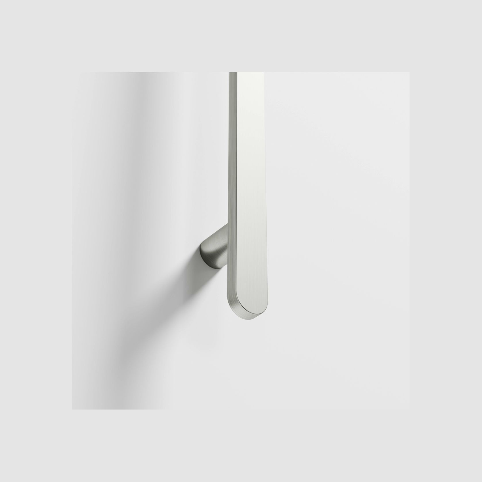 Lineare Vertical Heated Towel Rail 850 gallery detail image