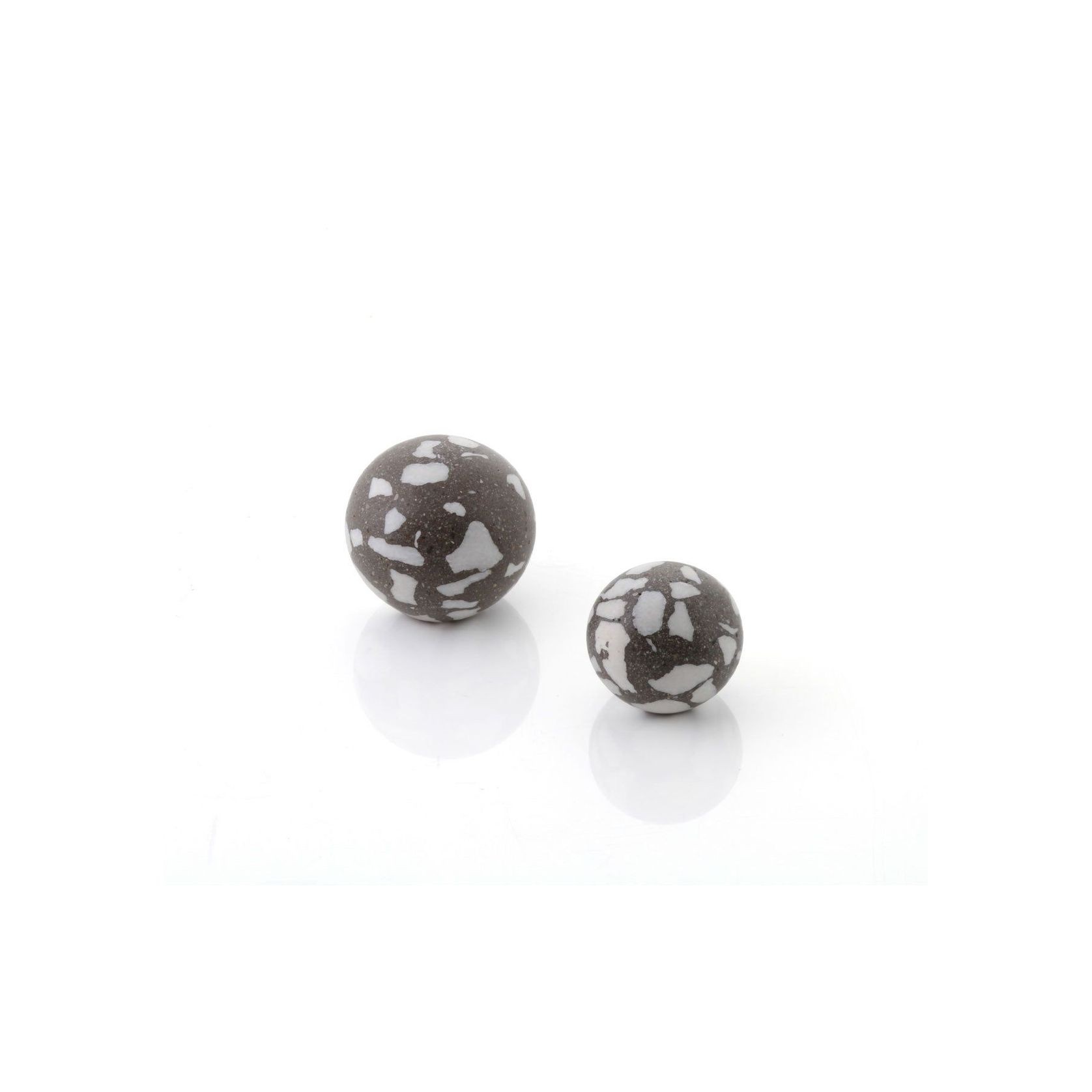 Demenico Rocks Collection - Knobs/ Hooks gallery detail image
