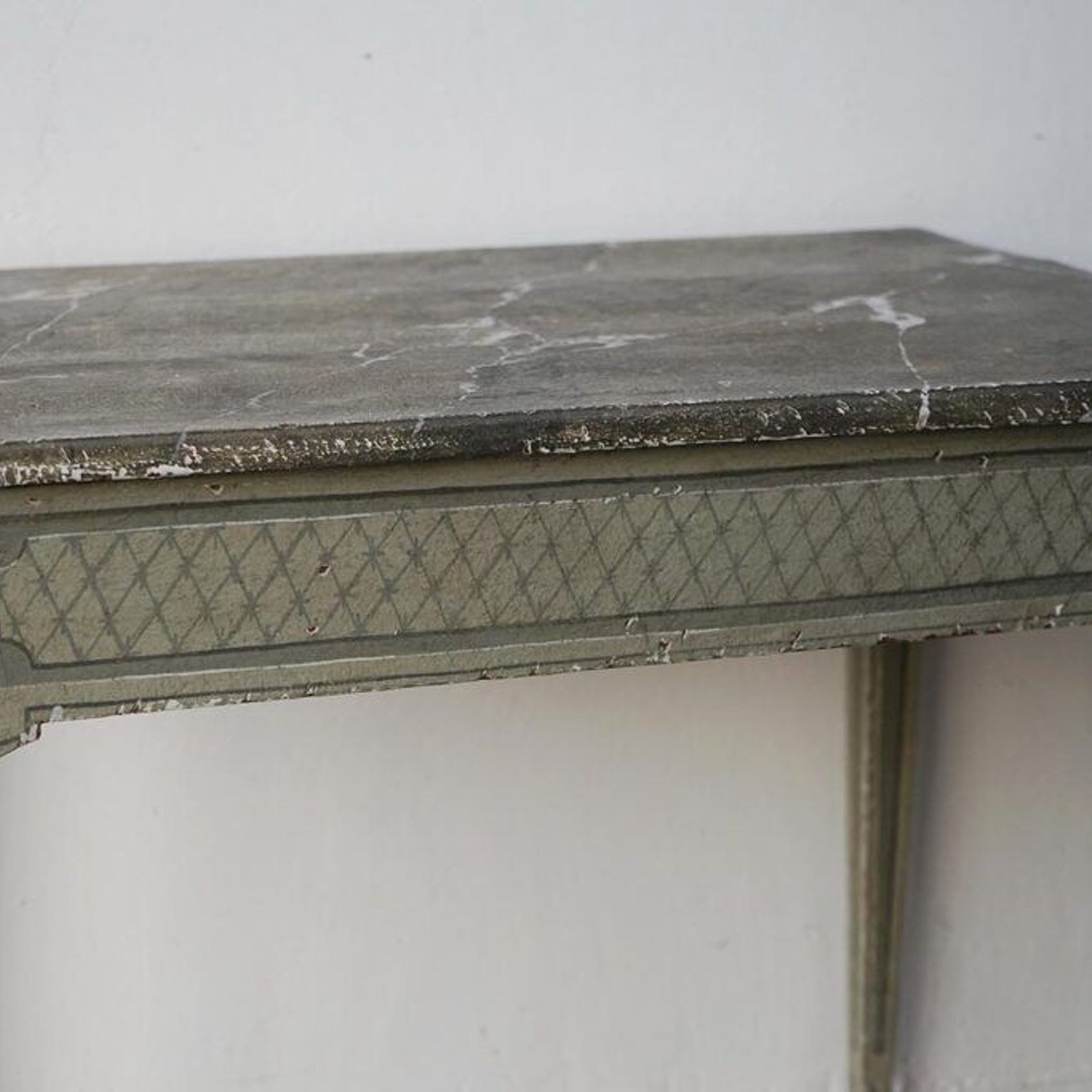 French Louis XVI Painted Desk gallery detail image