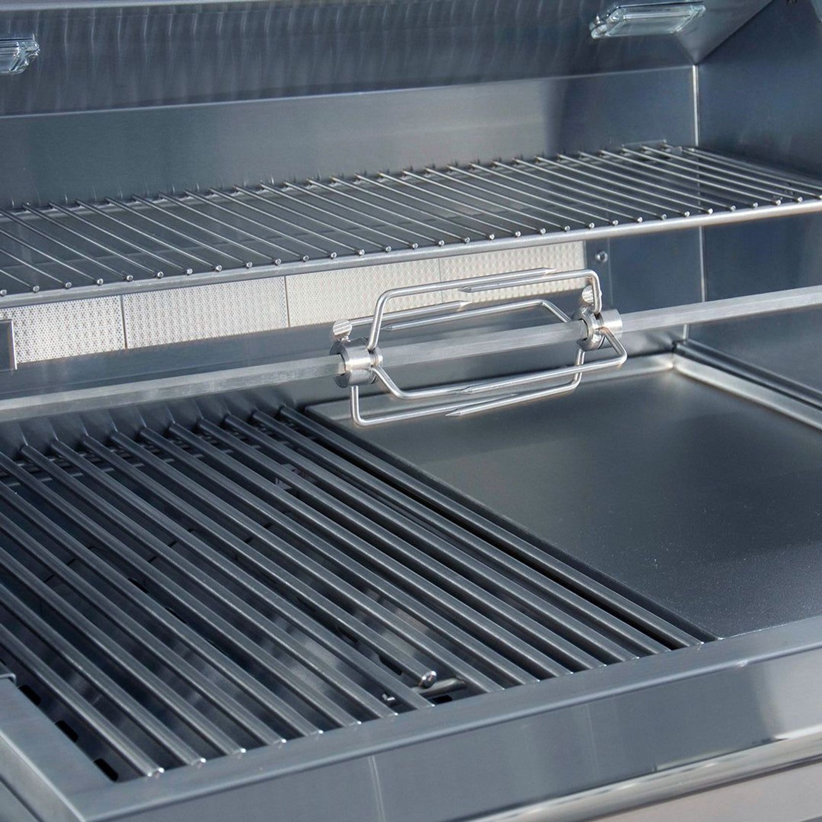 Grandfire Deluxe - 30″ Gas BBQ gallery detail image
