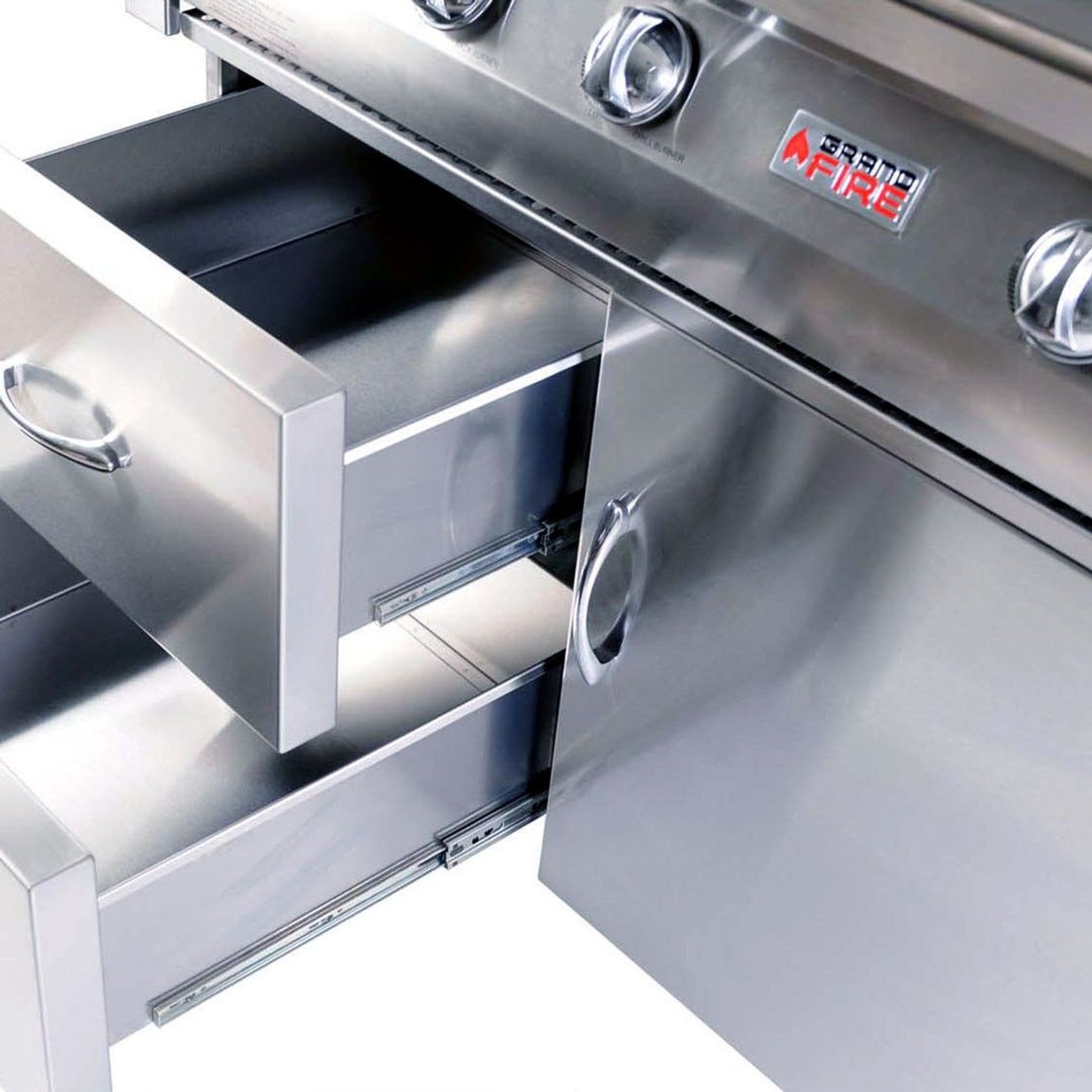 Grandfire Deluxe - 42″ Gas BBQ gallery detail image