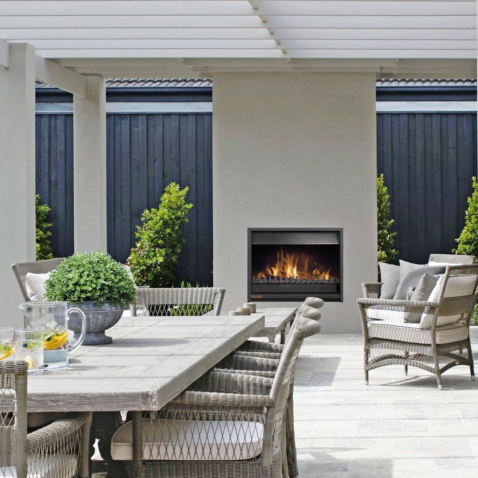 Universal Outdoor Wood Fire gallery detail image