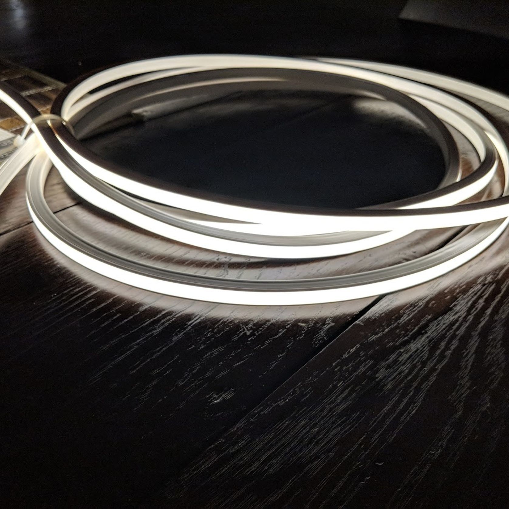 Taipan Snake Light gallery detail image